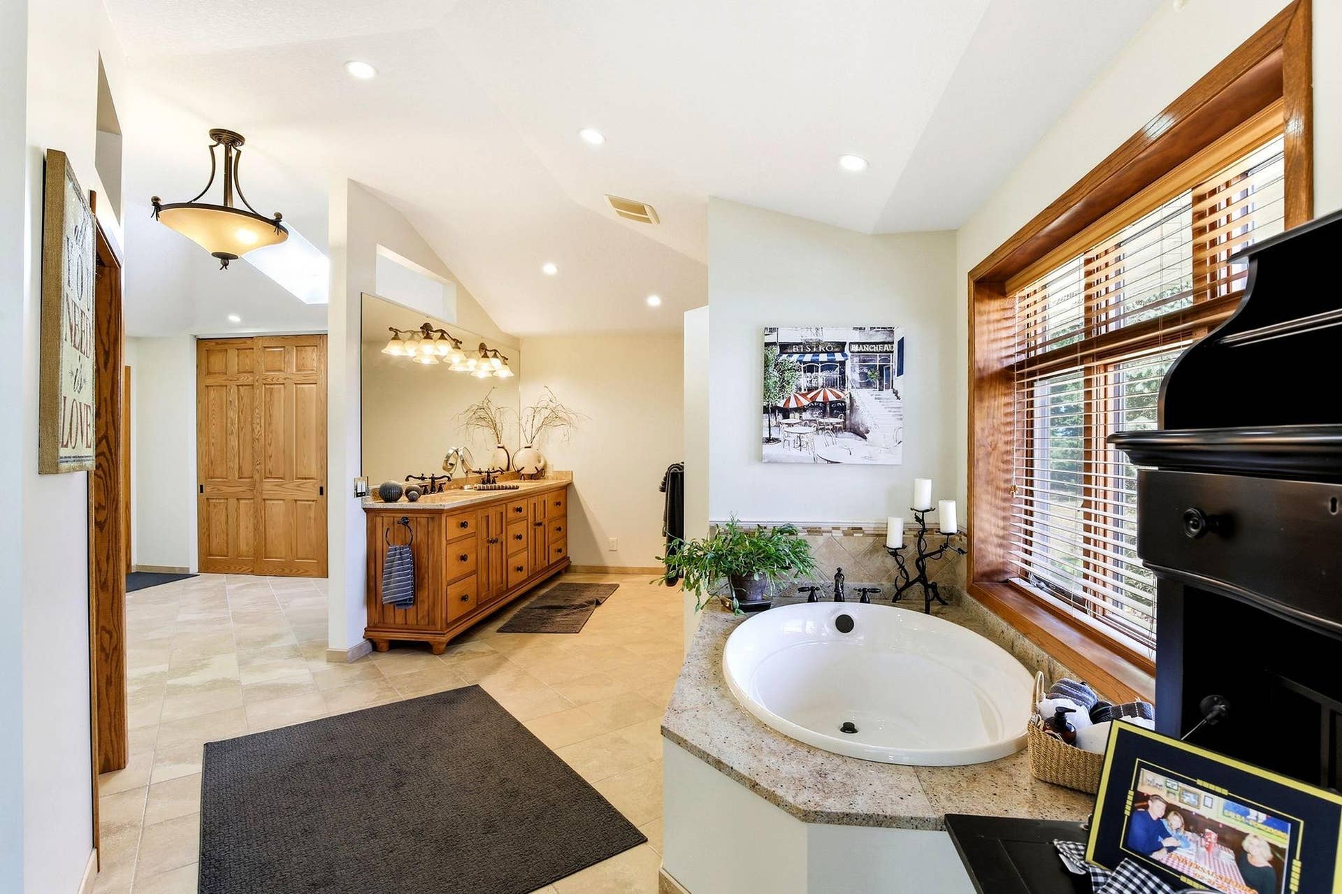 34-web-or-mls-1963-Quant-Ave-N-34.jpg