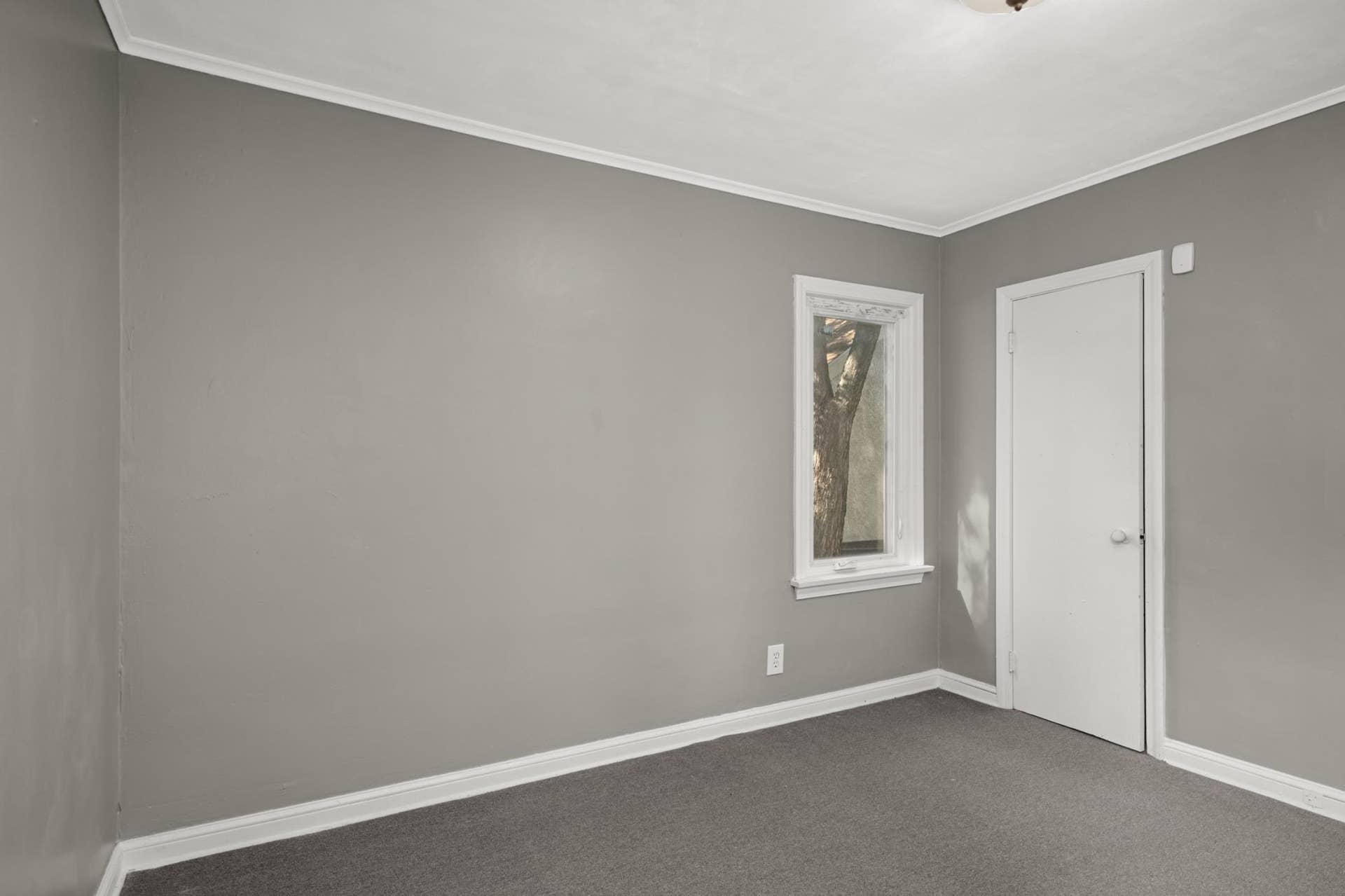 2630 Girard Avenue N, 36, Minneapolis, MN 55411 Image-16.jpg