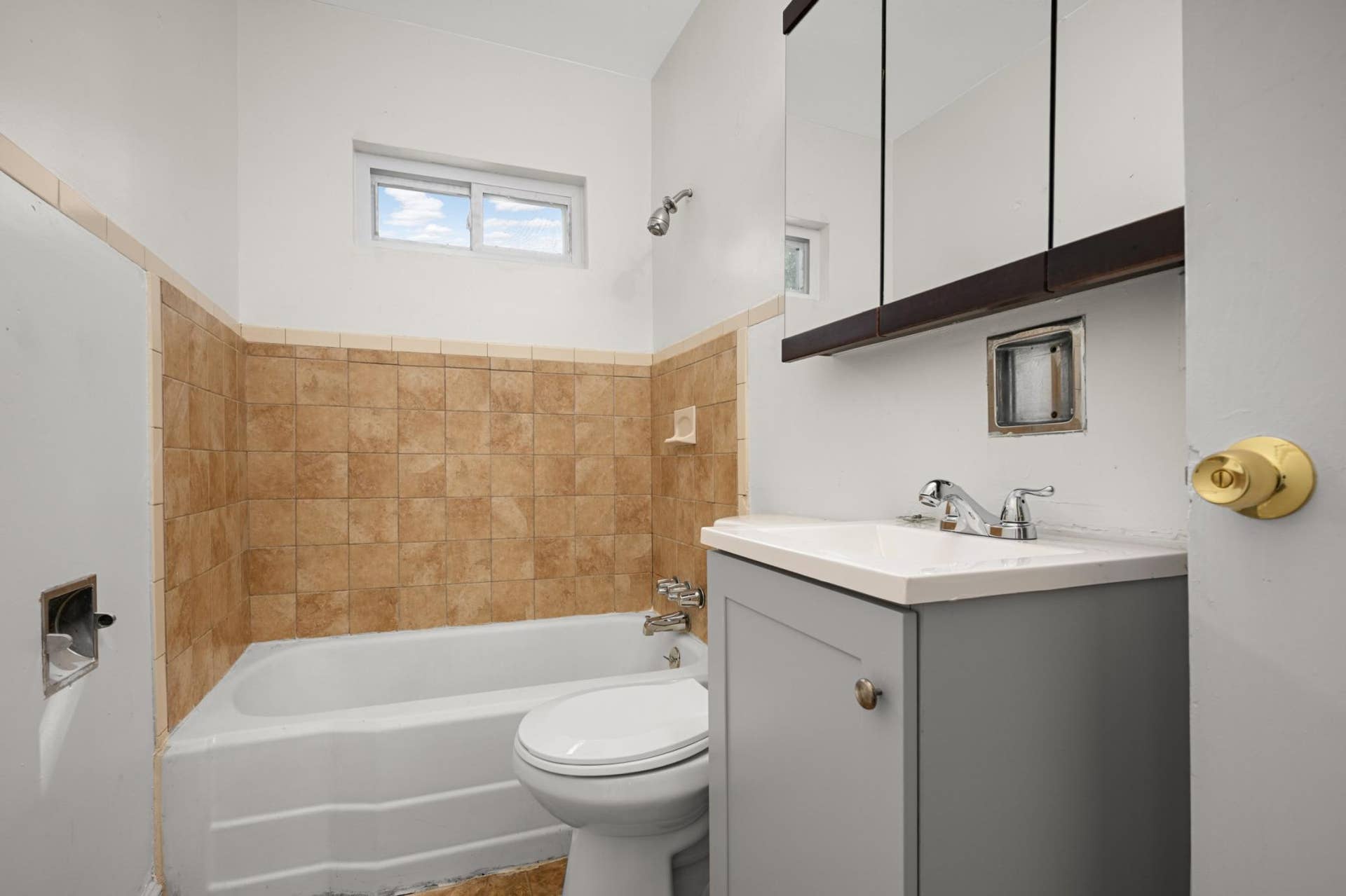 2630 Girard Avenue N, 36, Minneapolis, MN 55411 Image-18.jpg