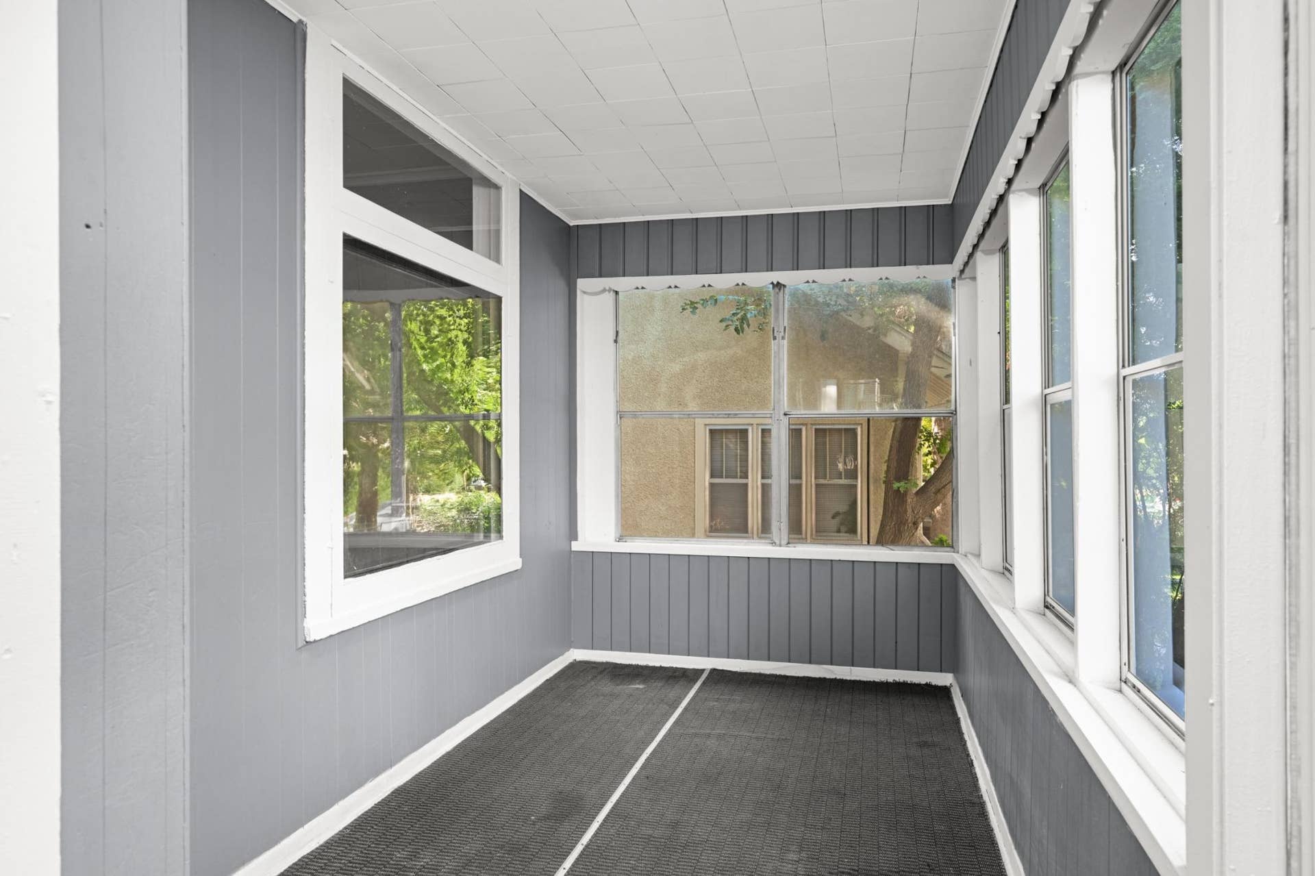 2630 Girard Avenue N, 36, Minneapolis, MN 55411 Image-4.jpg