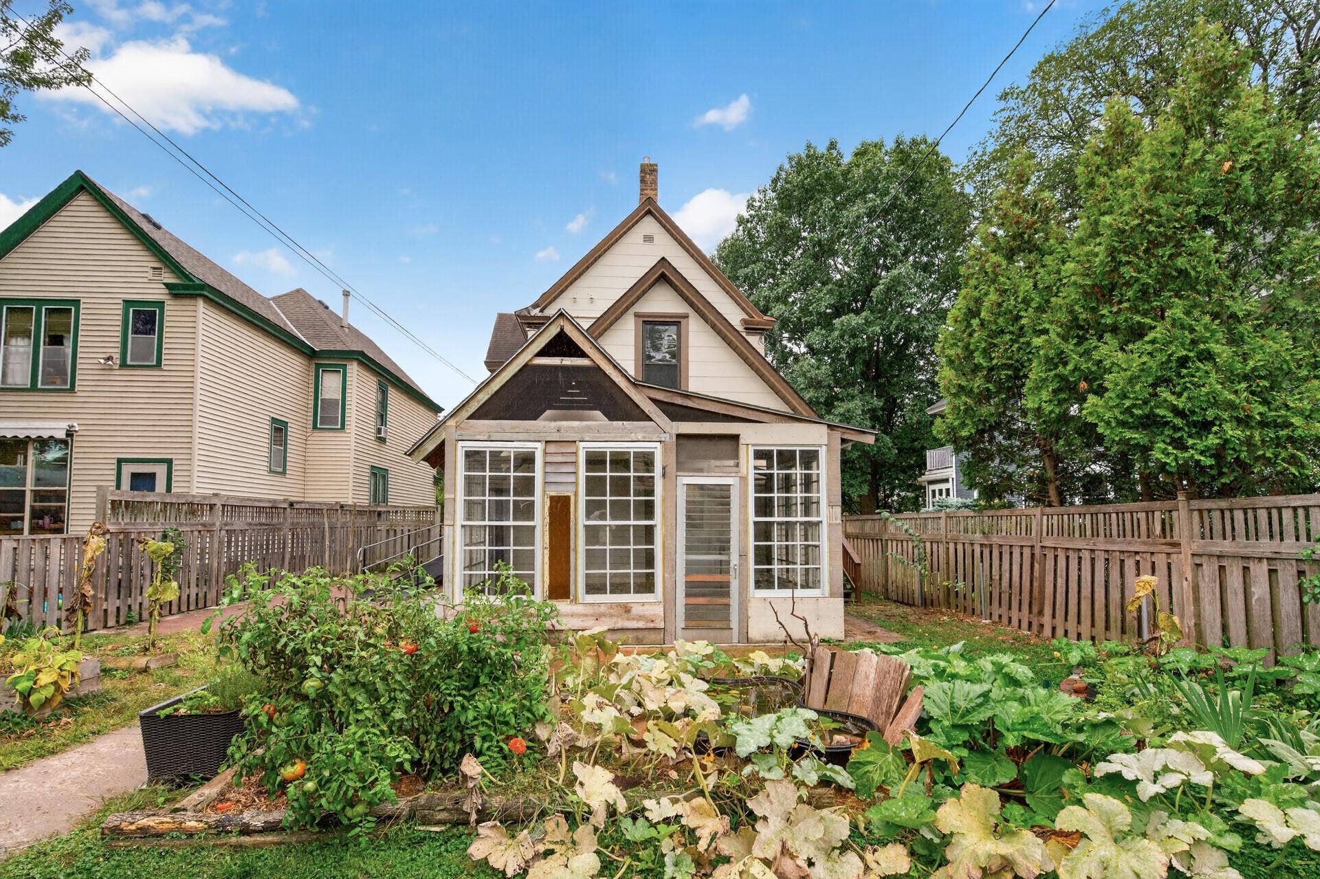 1729 Minnehaha Avenue W, 93, Saint Paul, MN 55104 33_1729_Minnehaha28_mls.jpg