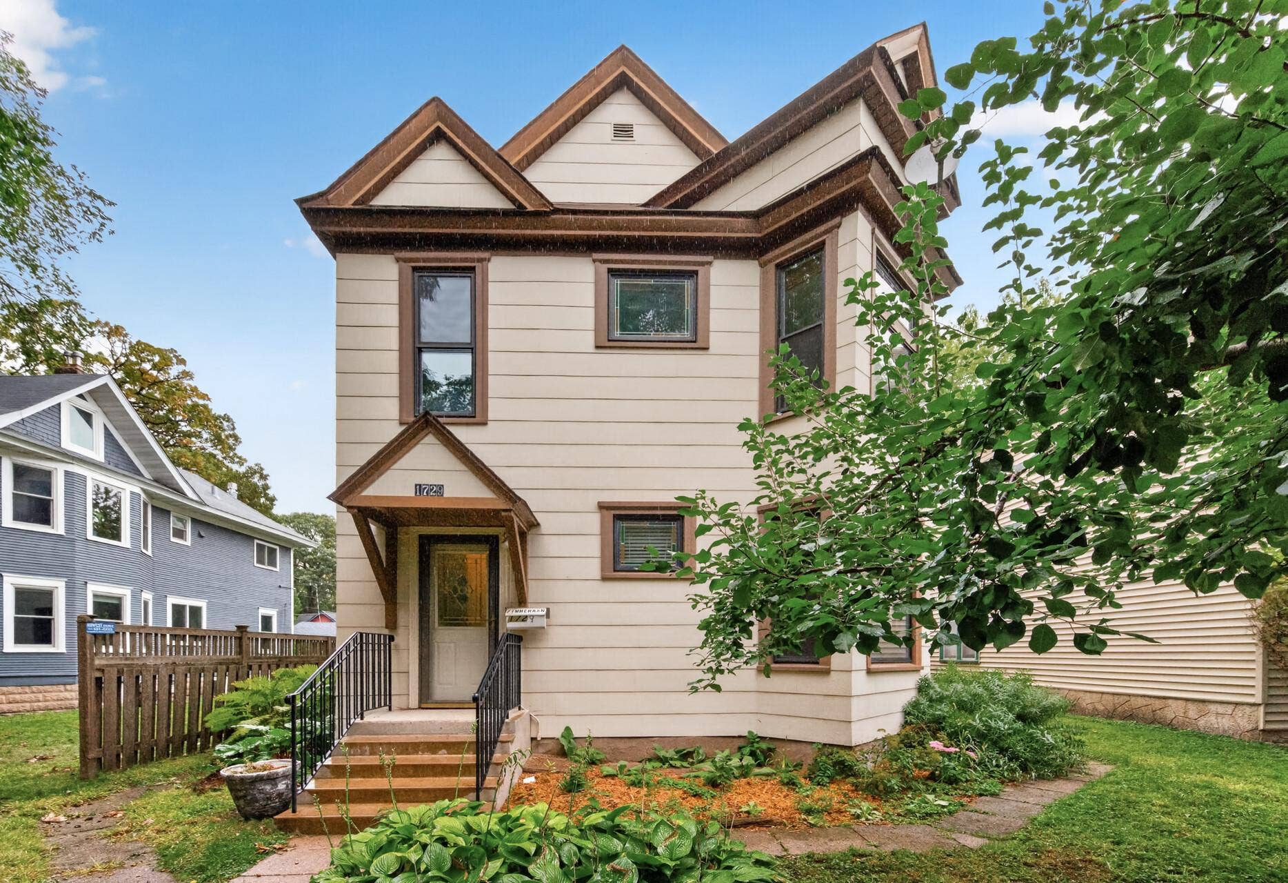 1729 Minnehaha Avenue W, 93, Saint Paul, MN 55104 03_1729_Minnehaha3_mls.jpg