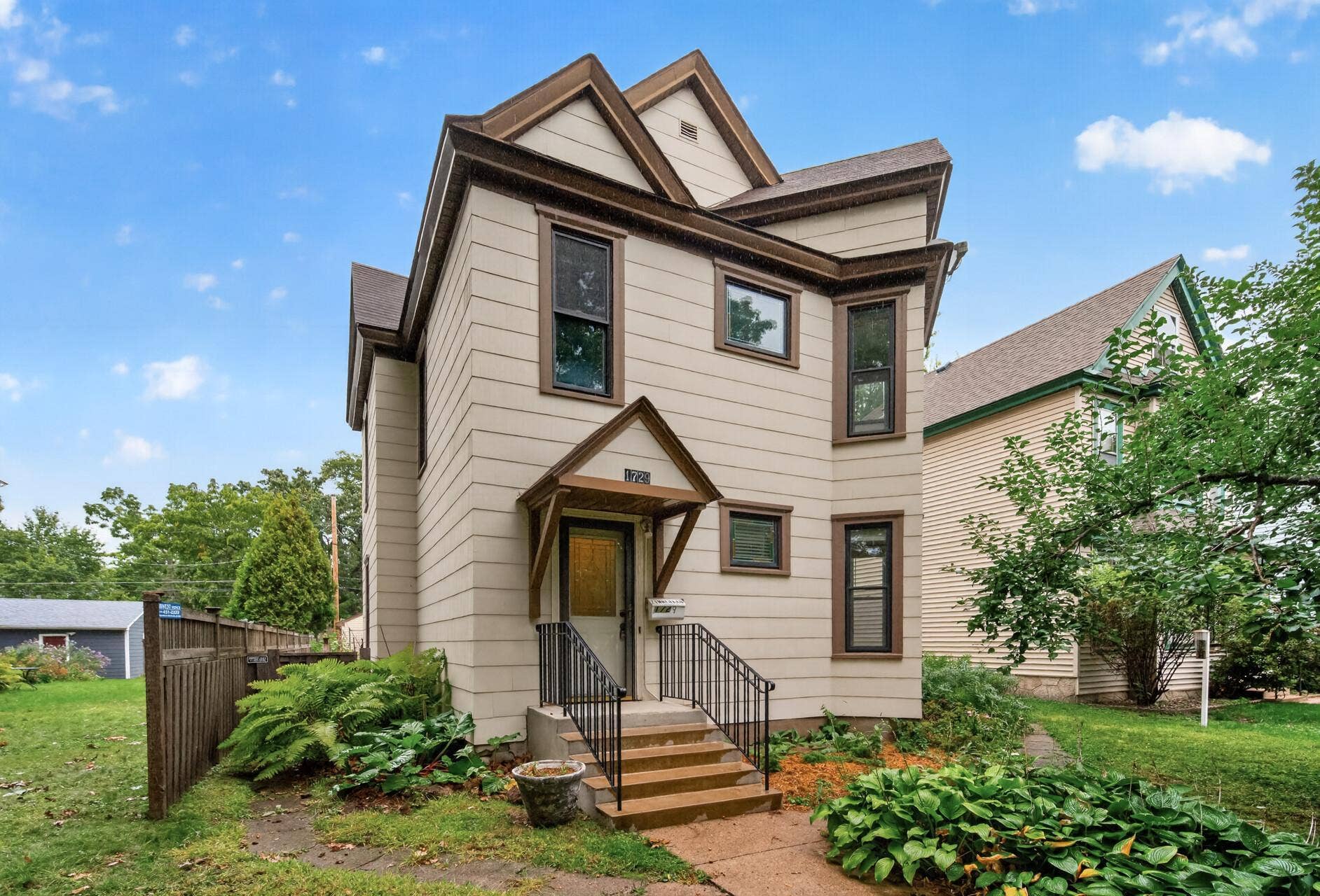 1729 Minnehaha Avenue W, 93, Saint Paul, MN 55104 02_1729_Minnehaha2_mls.jpg