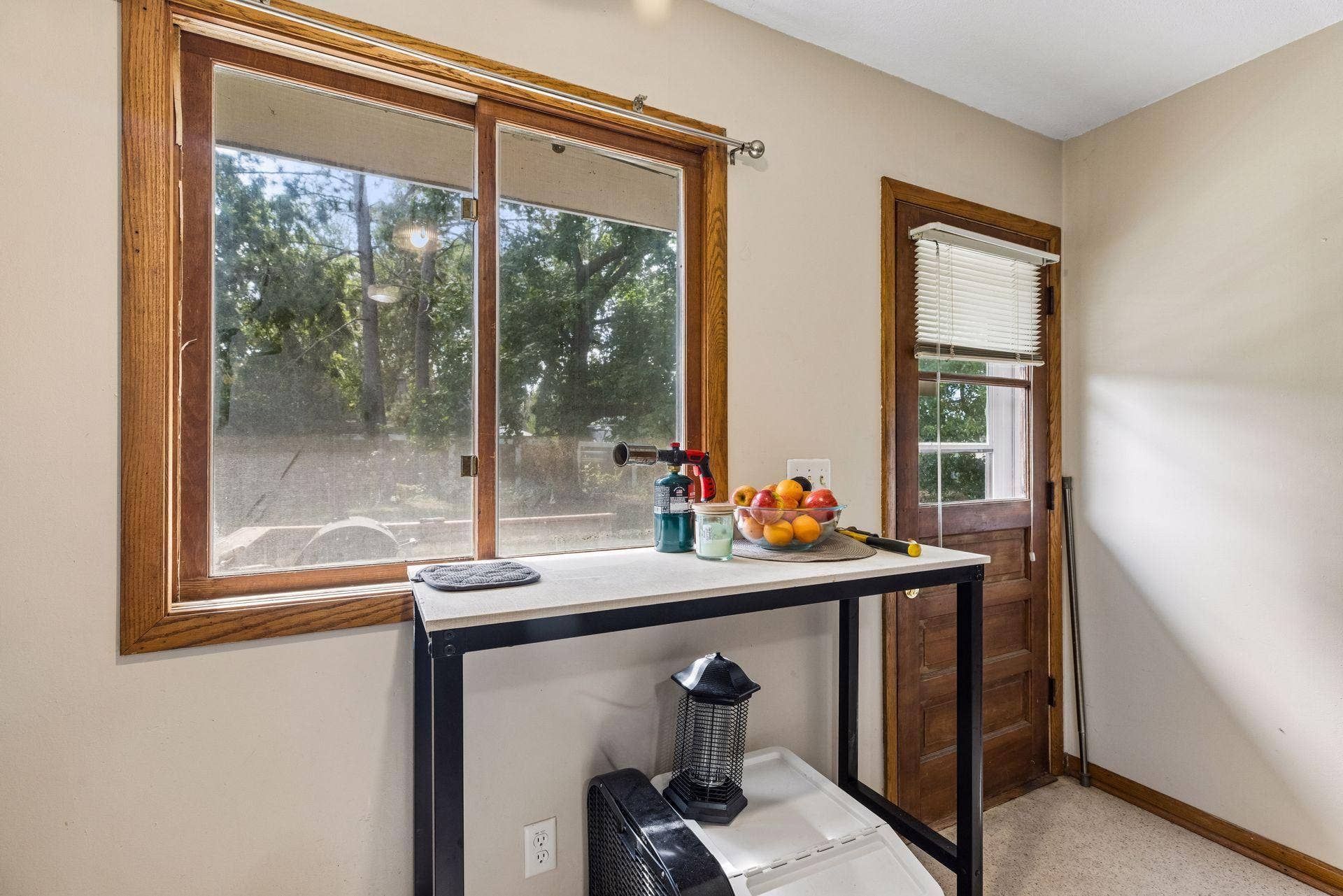 Kitchen - 2226 Beech Street E