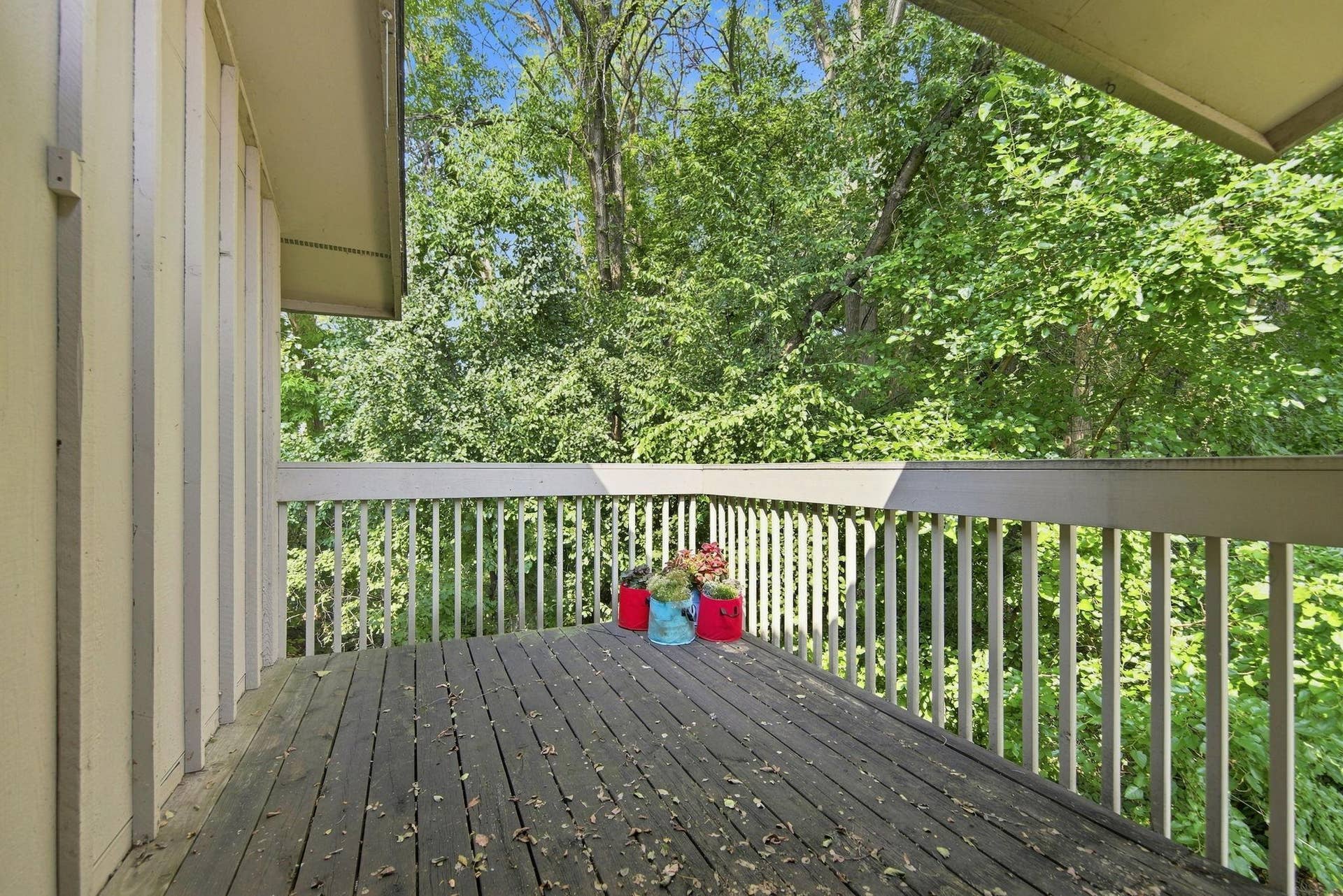 7232 Woodstock Drive, Bloomington, MN 55438 7232 Woodstock Drive, Bloomington, MN 55438