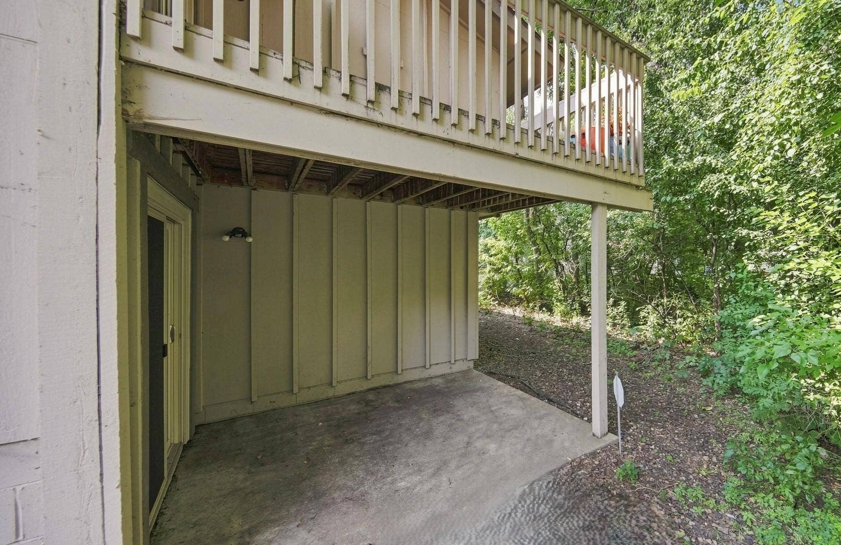 7232 Woodstock Drive, Bloomington, MN 55438 7232 Woodstock Drive, Bloomington, MN 55438