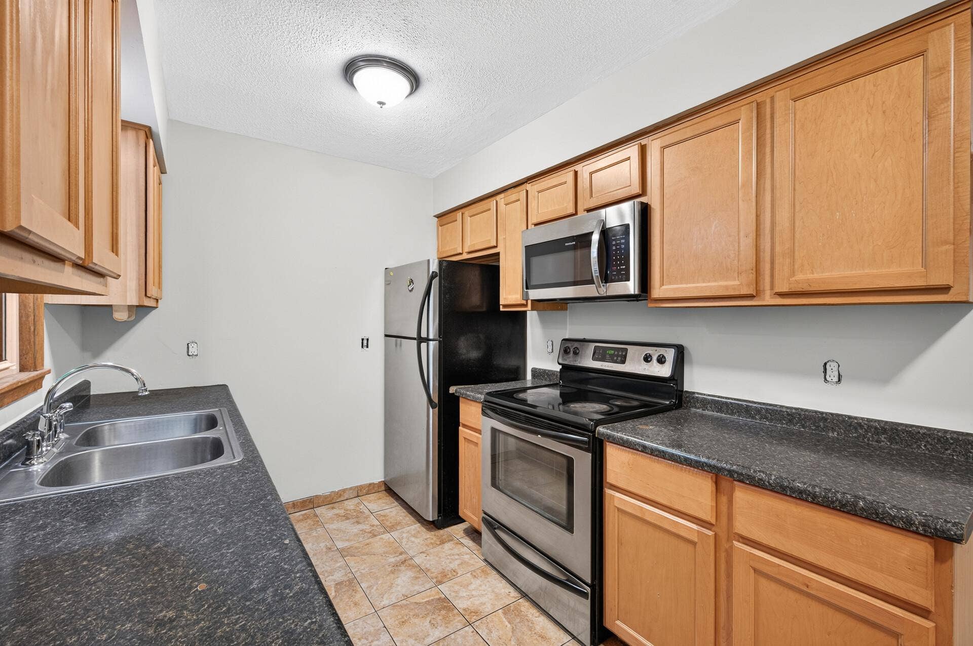 6913 Toledo Avenue N, Brooklyn Center, MN 55429 27_6913_Toledo10 (1)_mls.jpg
