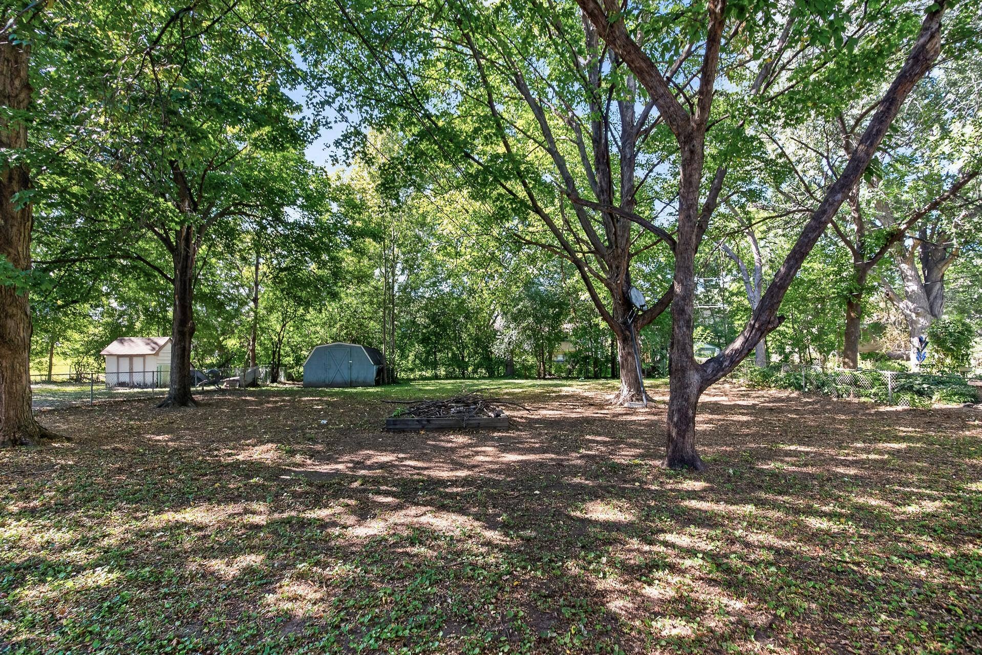 6913 Toledo Avenue N, Brooklyn Center, MN 55429 6913 Toledo Avenue N, Brooklyn Center, MN 55429