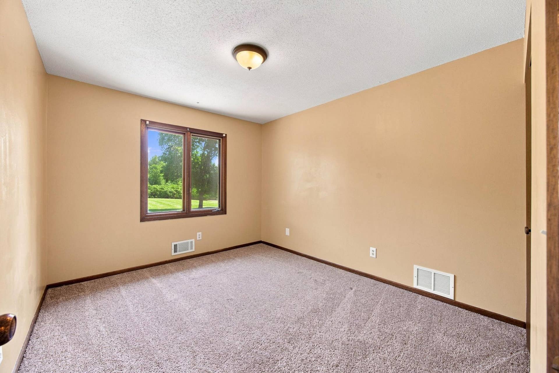 14363 91st Place N, Maple Grove, MN 55369 14363 91st Place N, Maple Grove, MN 55369