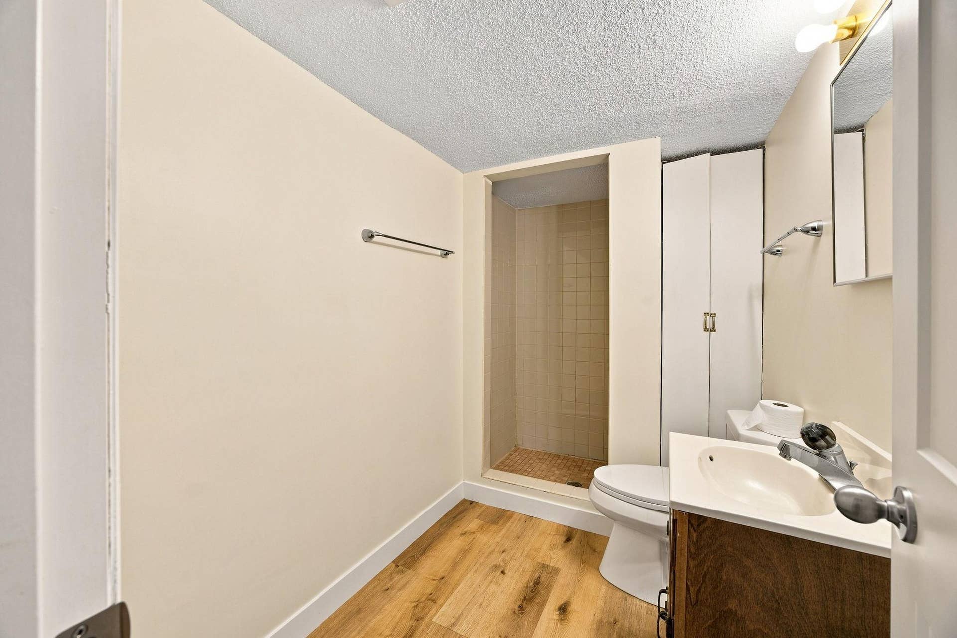 14363 91st Place N, Maple Grove, MN 55369 14363 91st Place N, Maple Grove, MN 55369