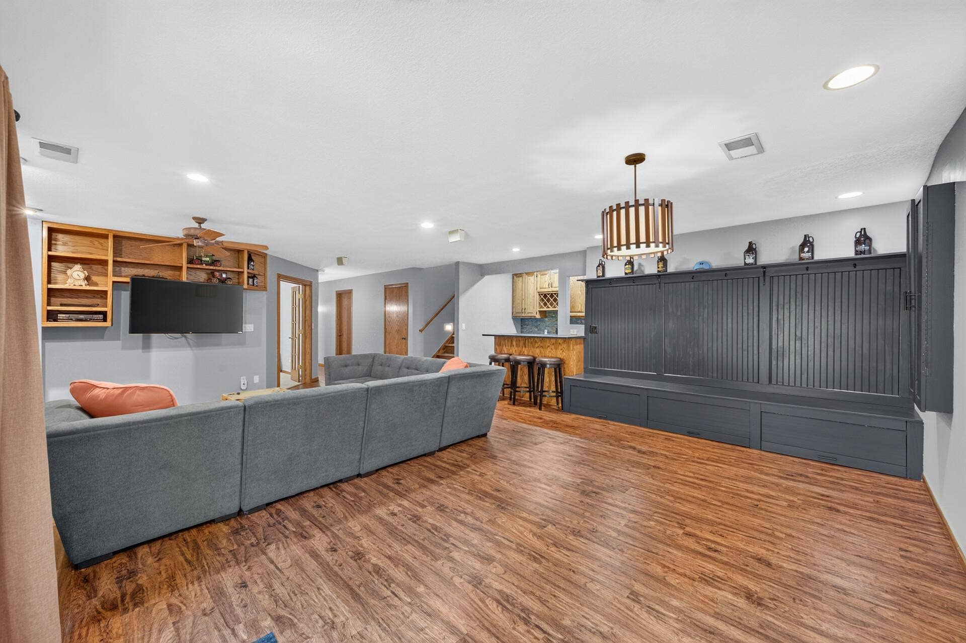 6612 Sherman Lake Road, Lino Lakes, MN 55038