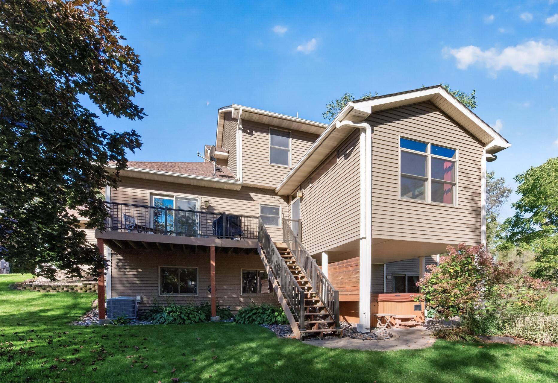6612 Sherman Lake Road, Lino Lakes, MN 55038