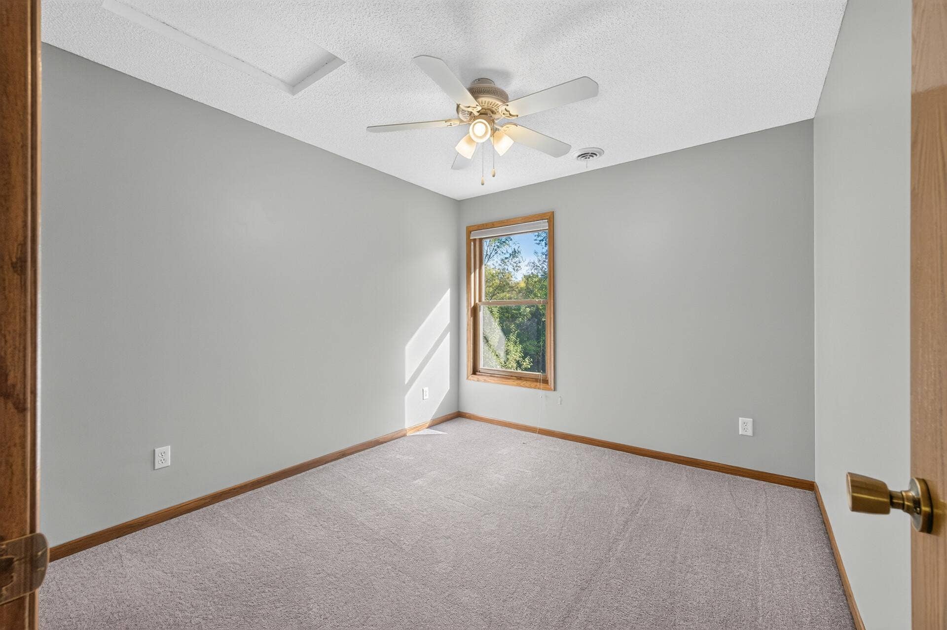 6612 Sherman Lake Road, Lino Lakes, MN 55038