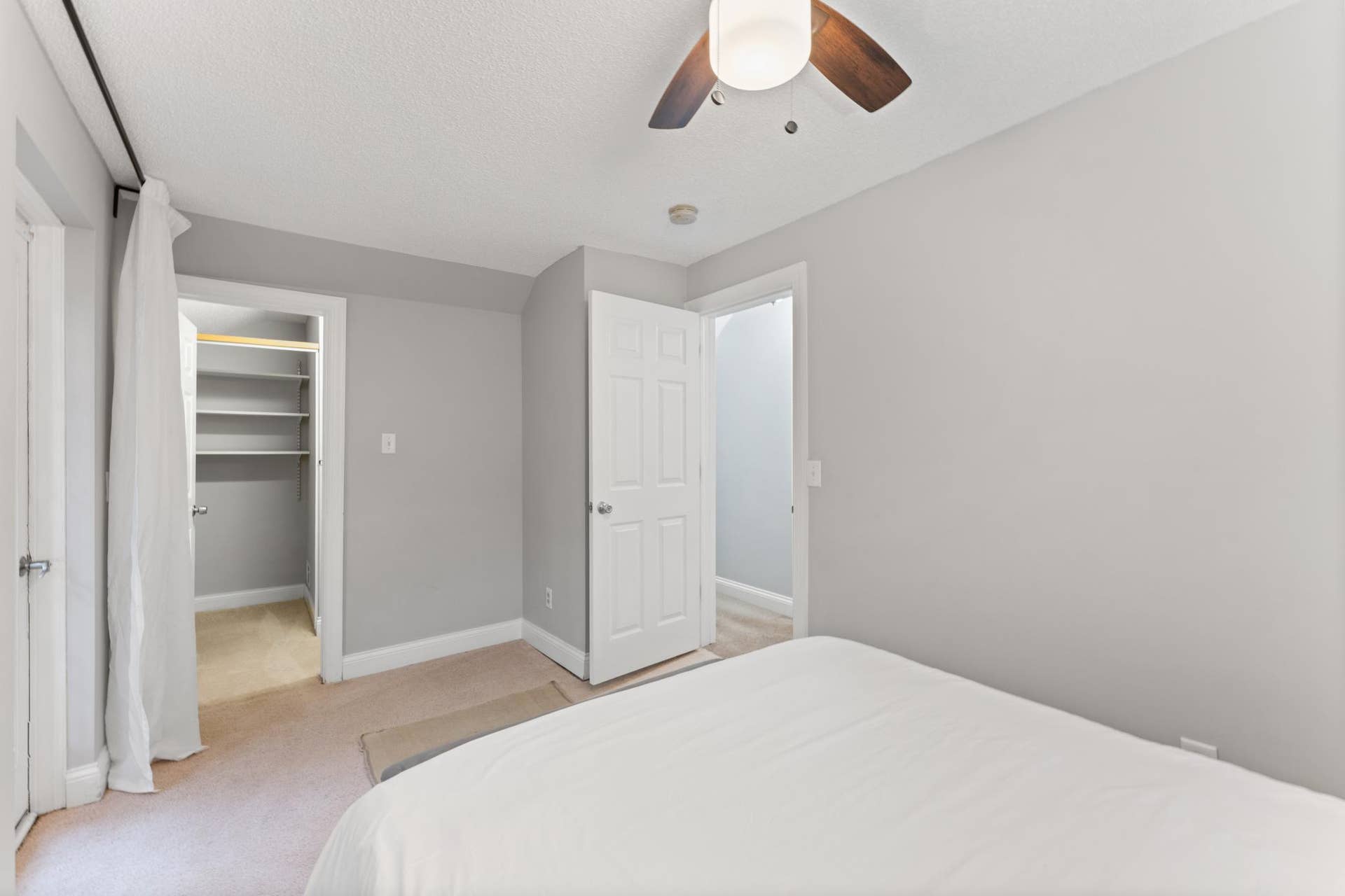 2518 Buchanan Street NE, 2, Minneapolis, MN 55418 2518 Buchanan Street NE, 2, Minneapolis, MN 55418