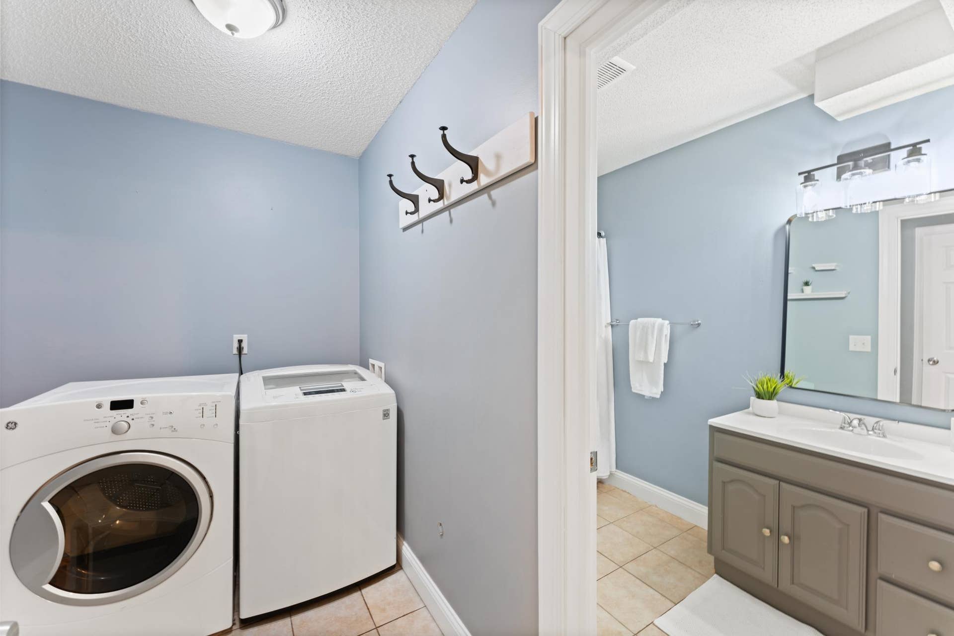 2518 Buchanan Street NE, 2, Minneapolis, MN 55418 2518 Buchanan Street NE, 2, Minneapolis, MN 55418