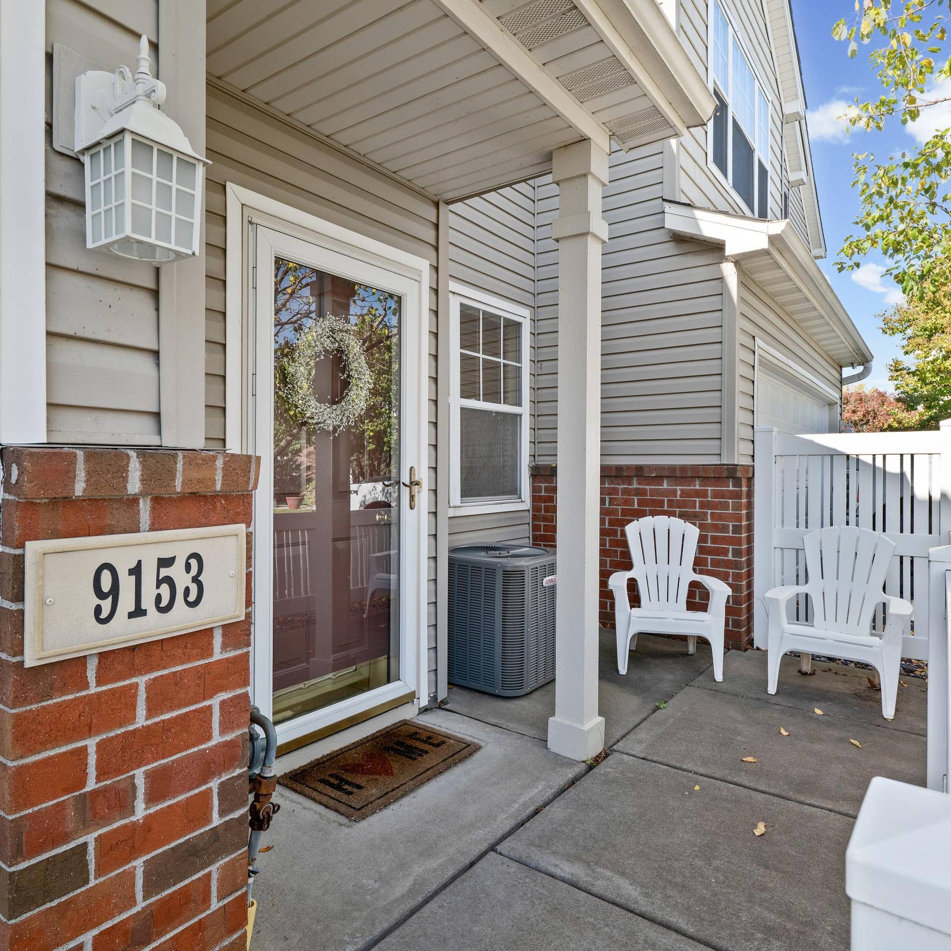 9153 Holly Lane N, Maple Grove, MN 55311 9153 Holly Lane N, Maple Grove, MN 55311