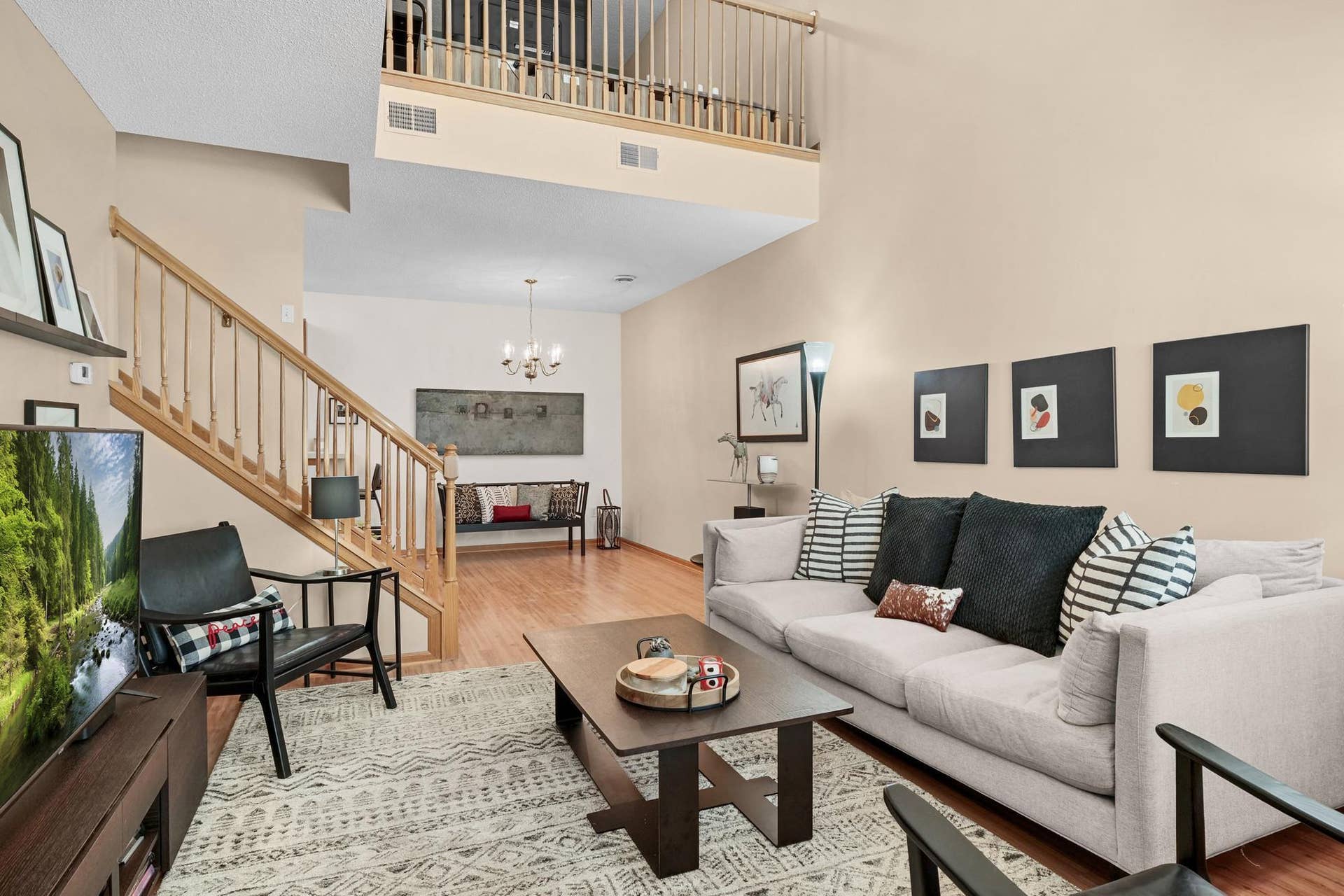 9153 Holly Lane N, Maple Grove, MN 55311 9153 Holly Lane N, Maple Grove, MN 55311
