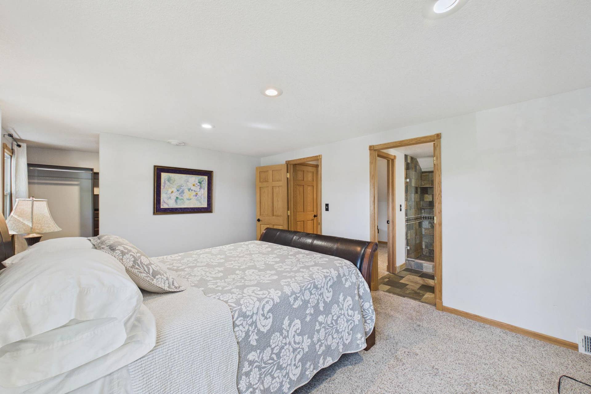 186 Hurley Street E, West Saint Paul, MN 55118 Ensuite primary bedroom upper-level, different angle