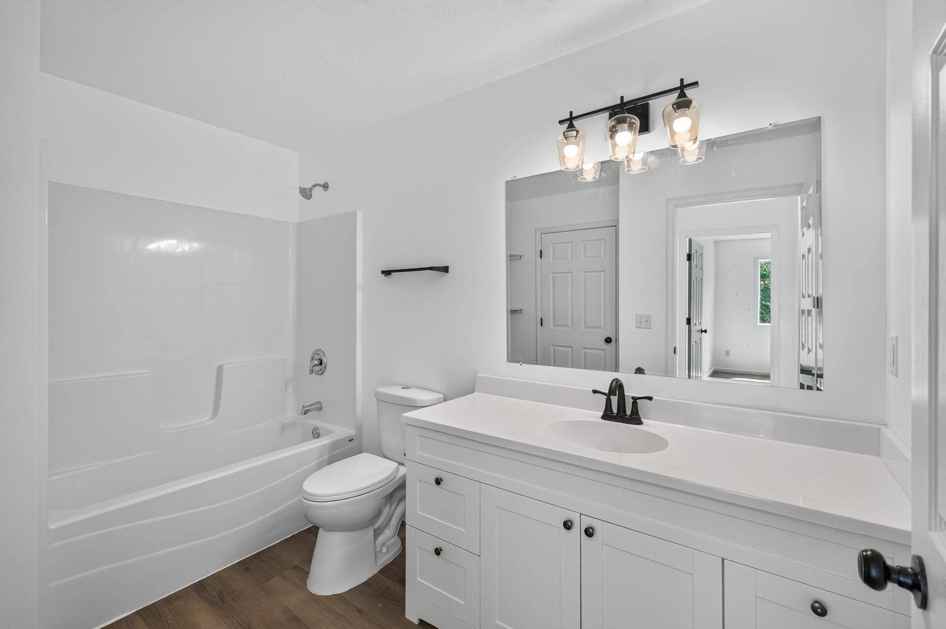 926 Galtier Street, 97, Saint Paul, MN 55117 14_926_Galtier14_mls.jpg