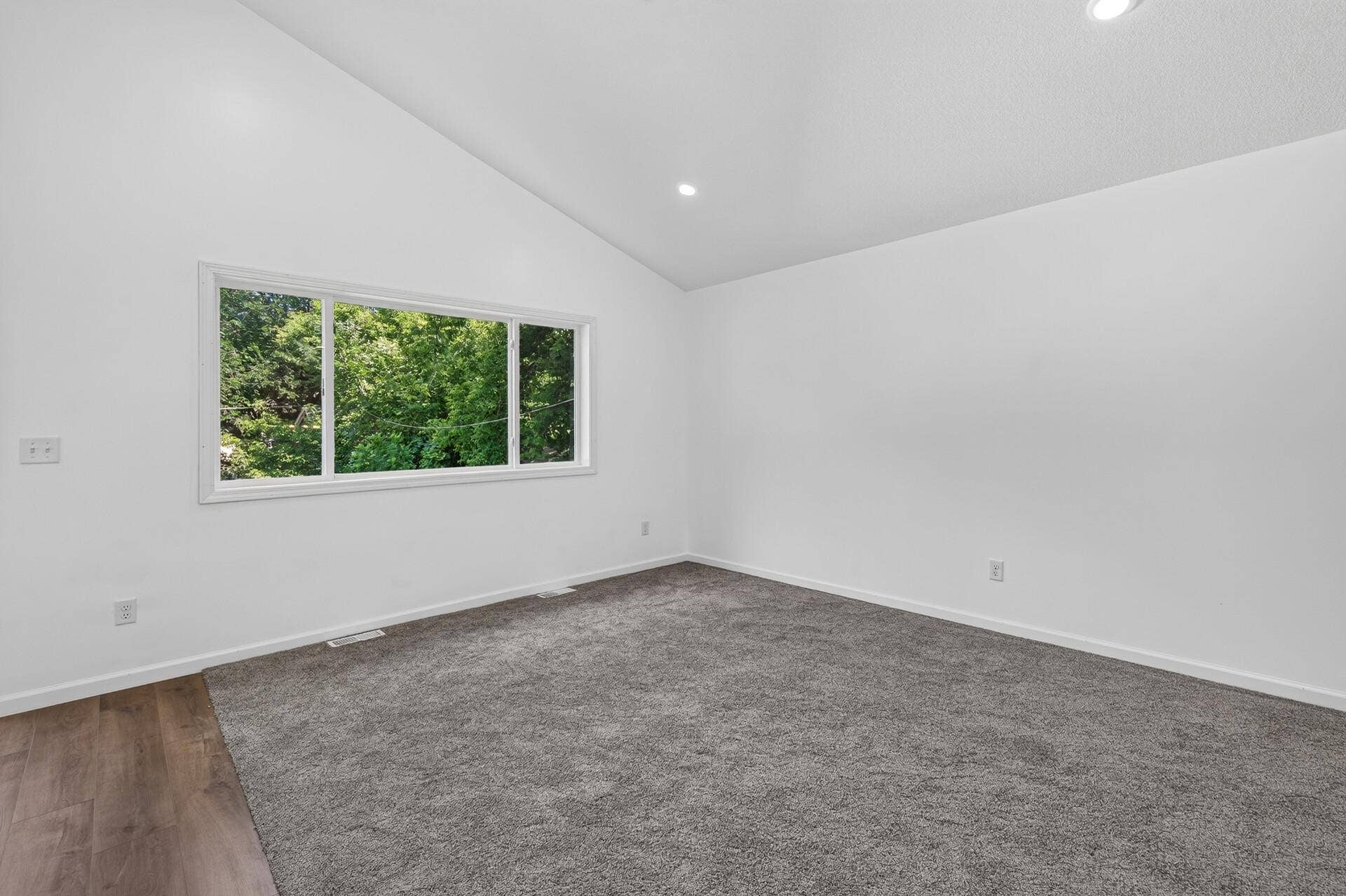 926 Galtier Street, 97, Saint Paul, MN 55117 06_926_Galtier6_mls.jpg