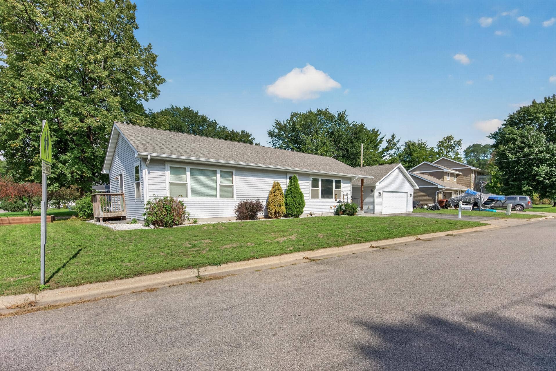 619 7th Street, Newport, MN 55055 05_619_7th5_mls.jpg
