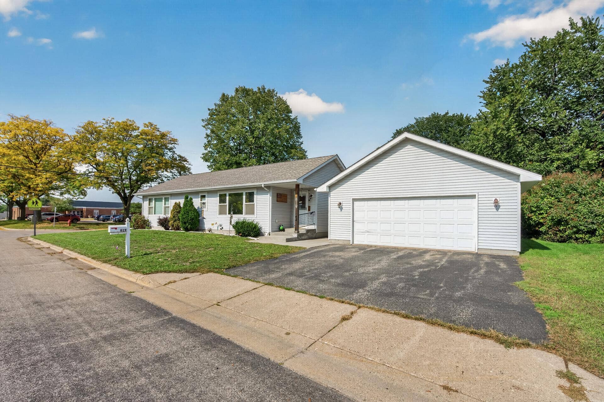 619 7th Street, Newport, MN 55055 02_619_7th2_mls.jpg