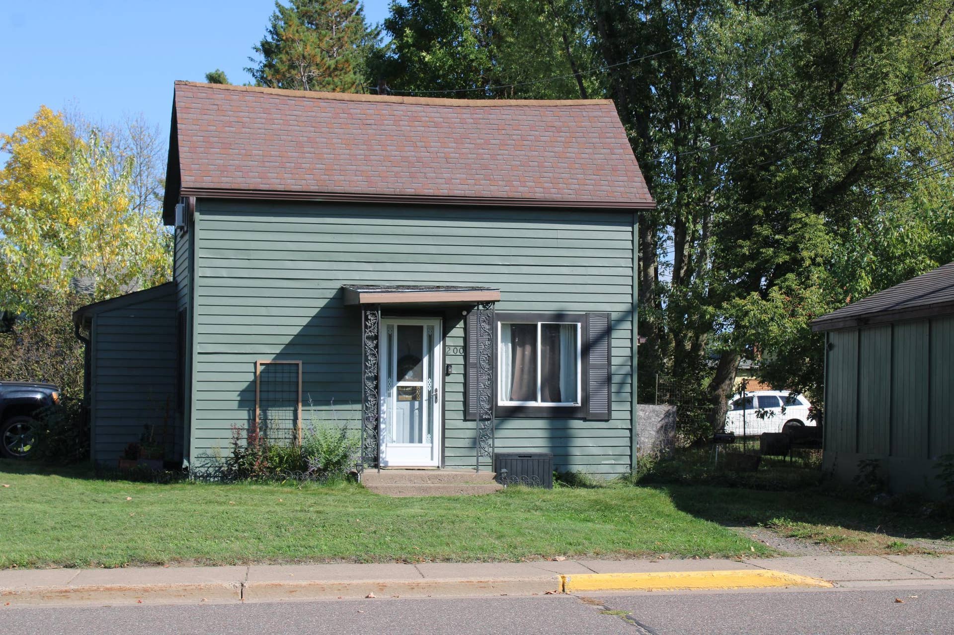 200 Pine Street S, Turtle Lake, WI 54889 Exterior