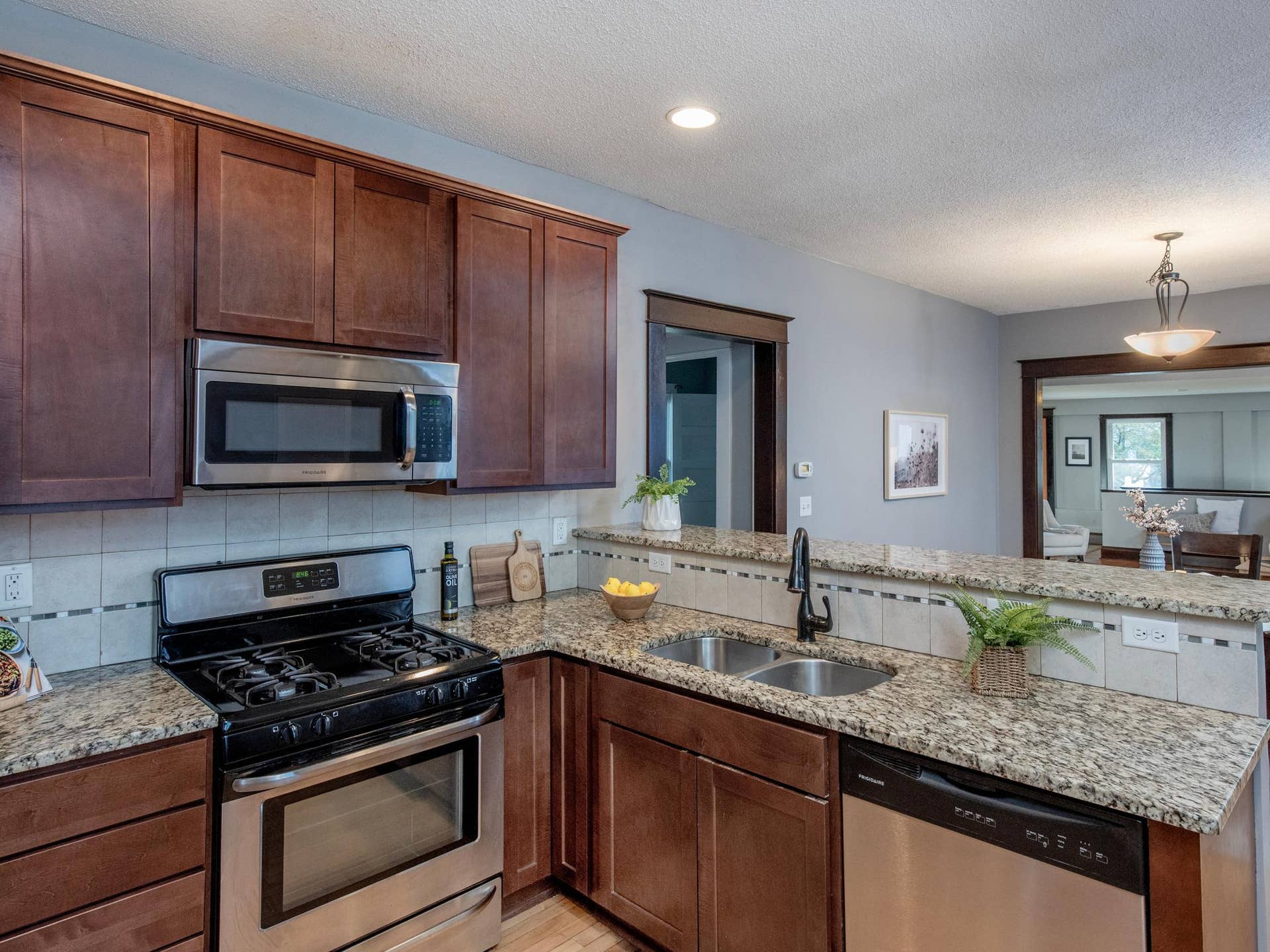 3512 34th Avenue S, 34, Minneapolis, MN 55406 DSC_0050.jpg