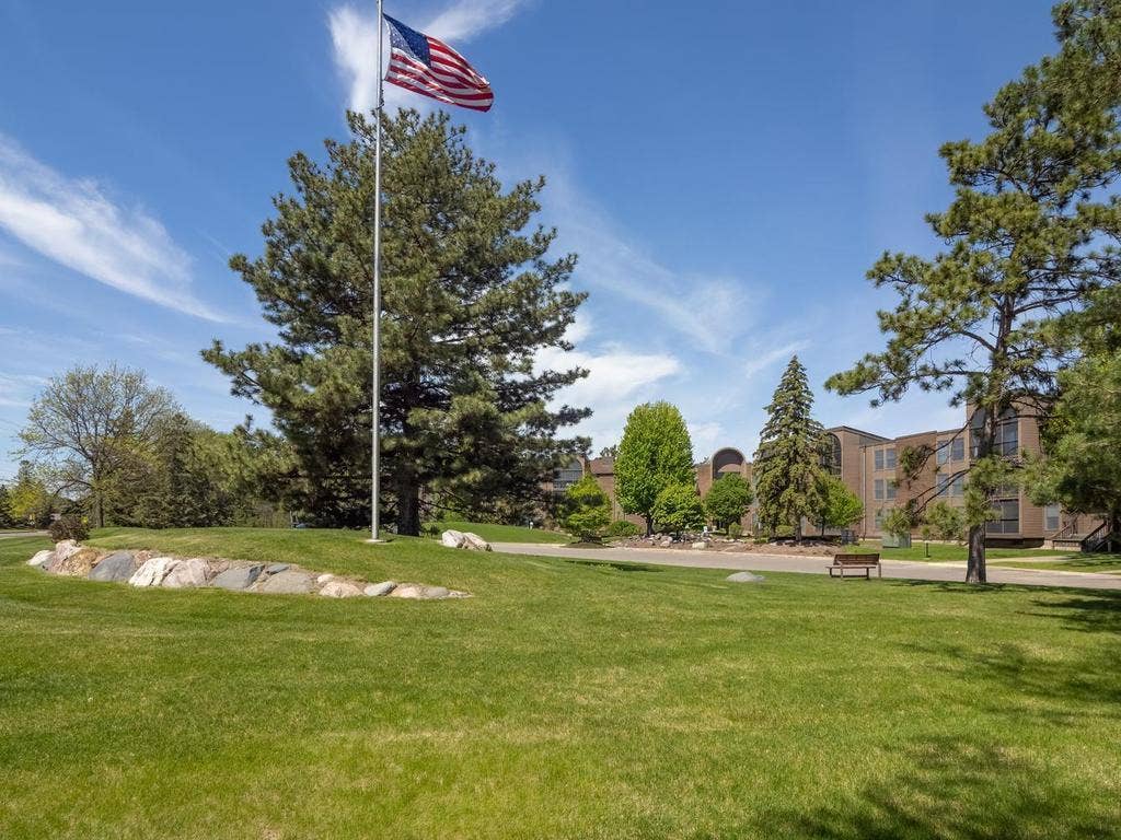 9700 Portland Avenue S, #331, Bloomington, MN 55420 001-010-Front-1024x768.jpg