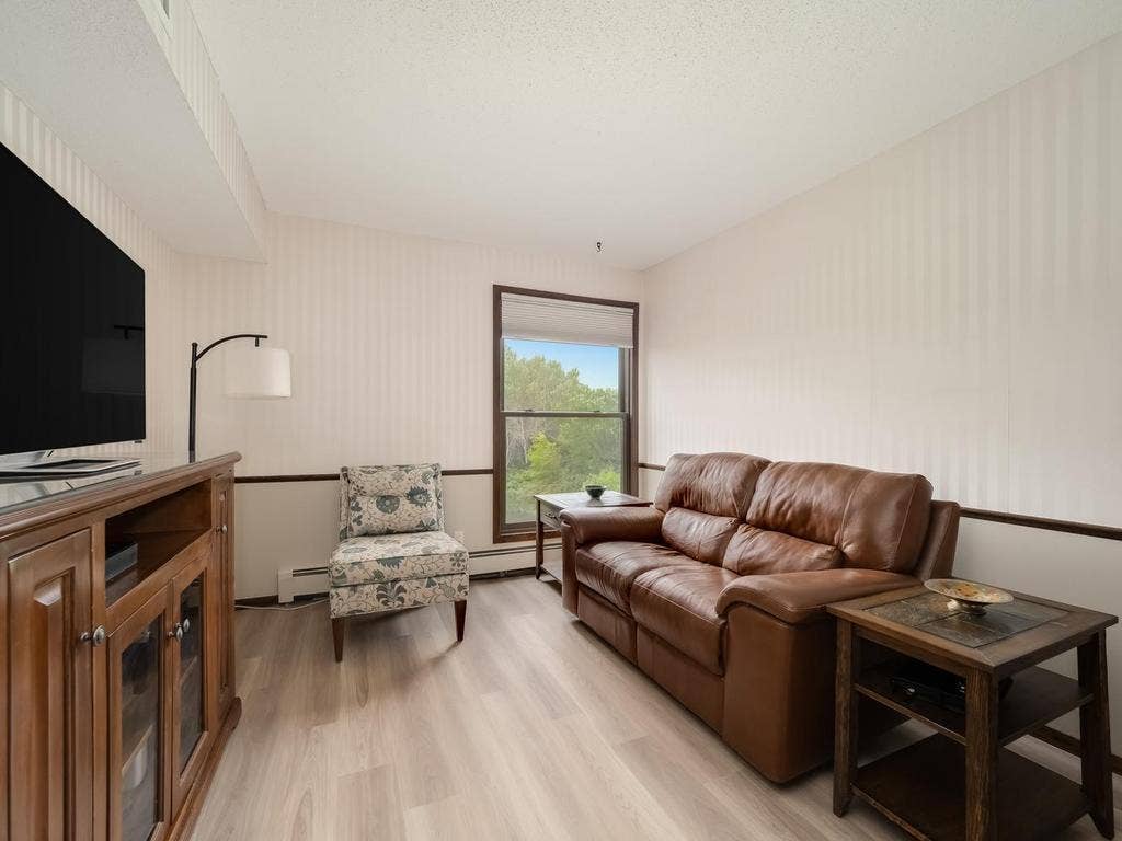 9700 Portland Avenue S, #331, Bloomington, MN 55420 016-068-Bedroom-1024x768.jpg