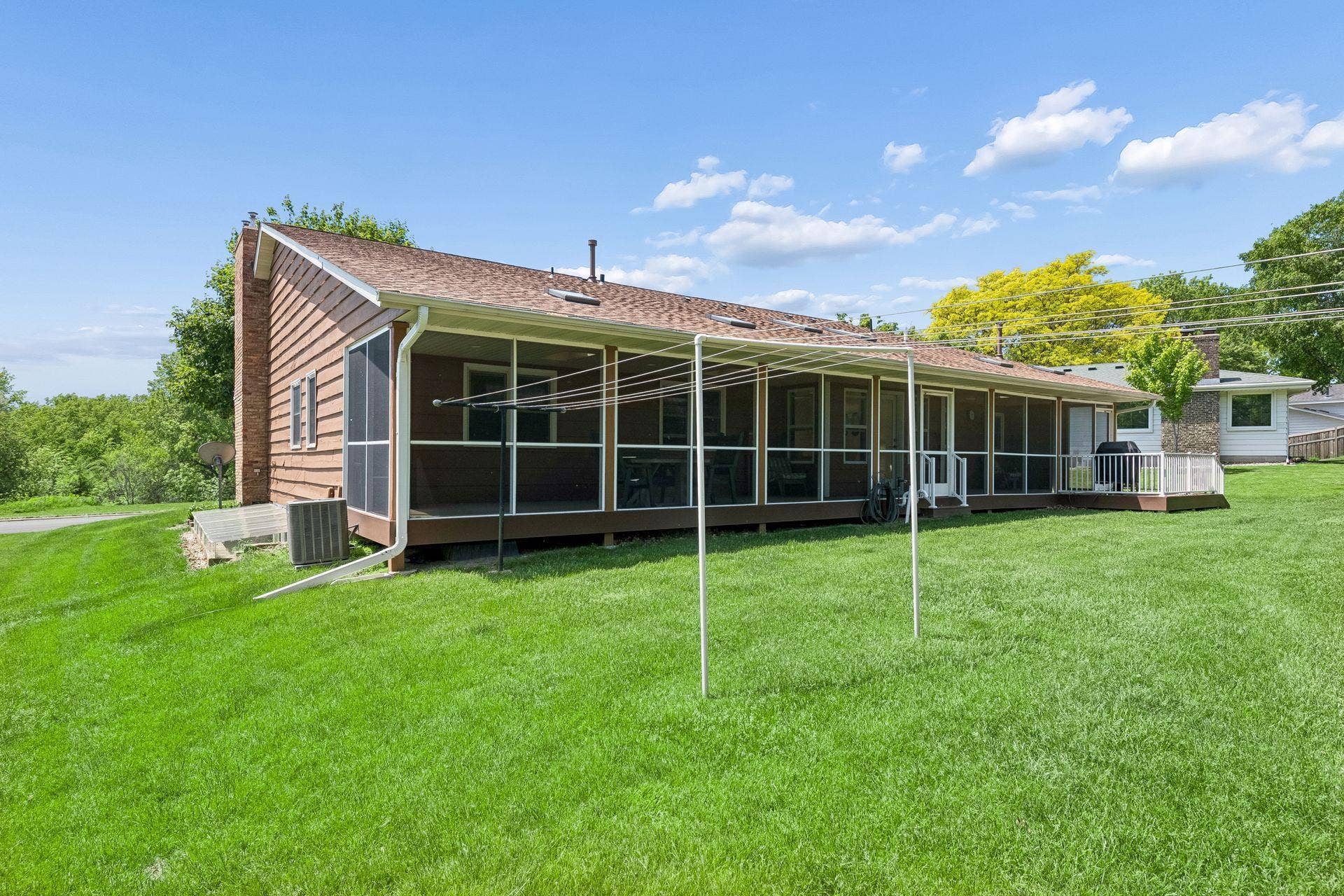 5000 Normandale Hglds Drive, Bloomington, MN 55437 5000 Normandale Hglds Drive, Bloomington, MN 55437