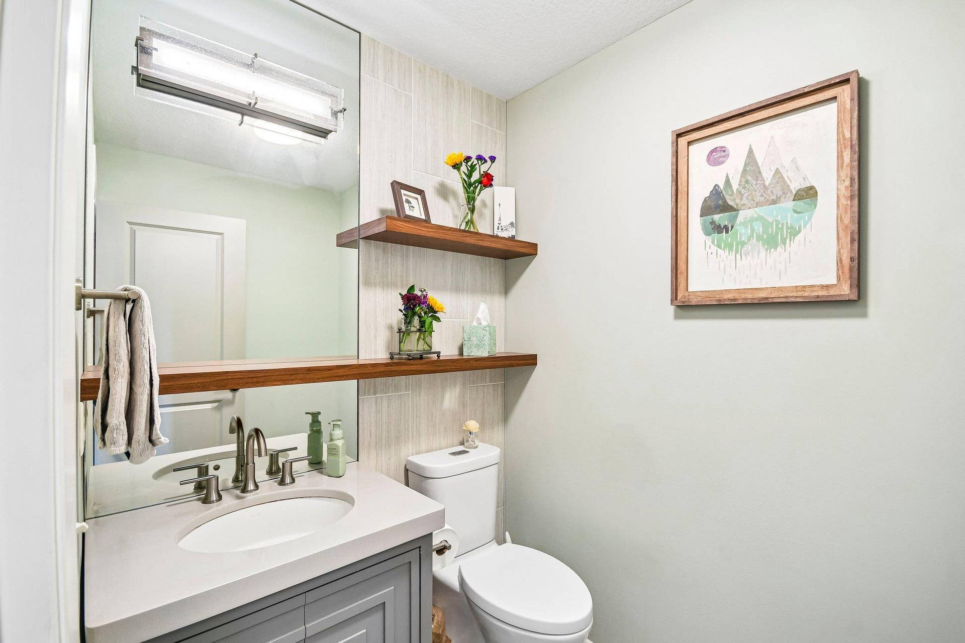 1075 Fallbrook Lane, Woodbury, MN 55125 21-web-or-mls-Fallbrook Ln-S2909-021.jpg