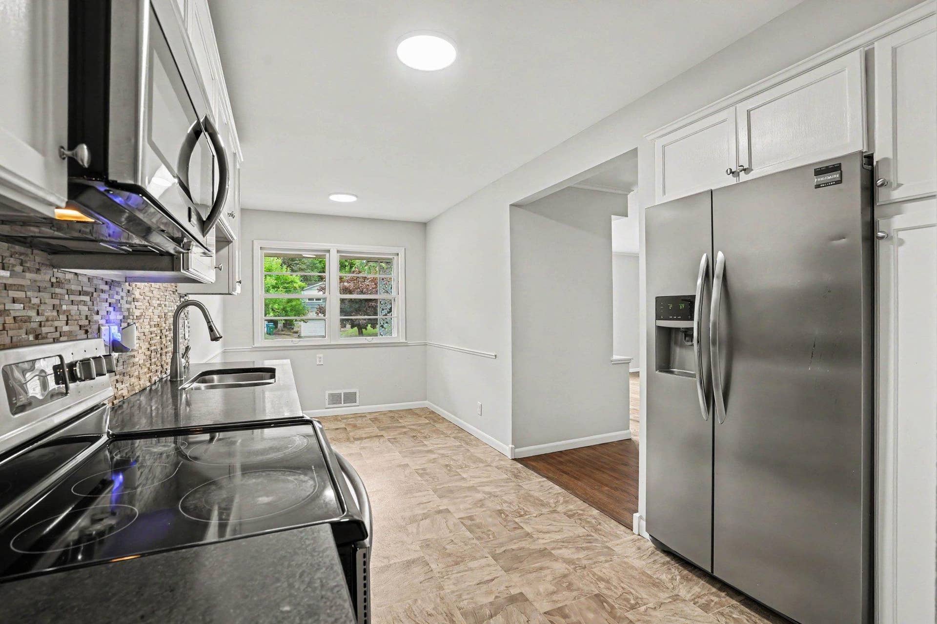 6117 France Avenue S, Edina, MN 55410 005_file_5074.jpg