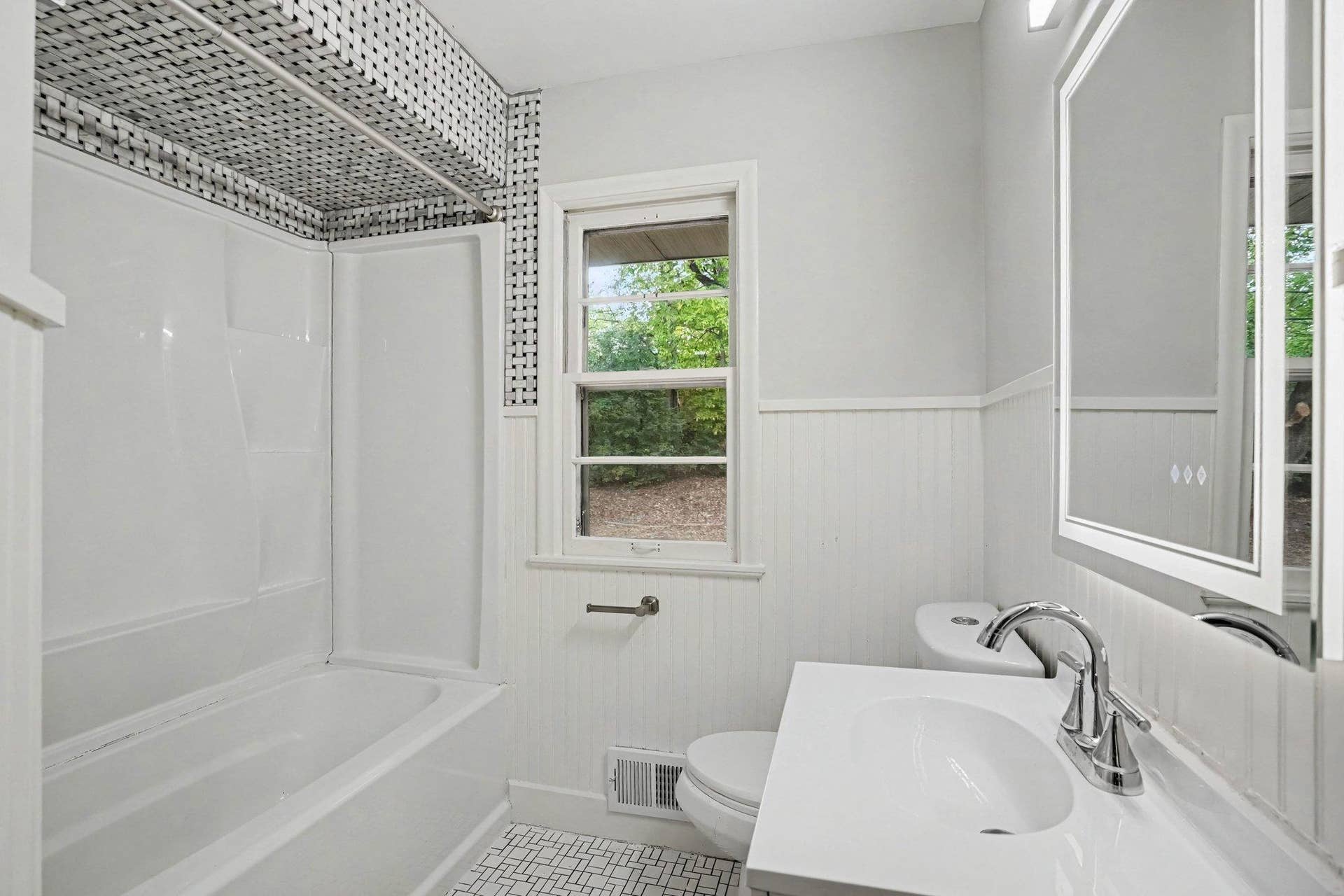 6117 France Avenue S, Edina, MN 55410 016_file_7064.jpg