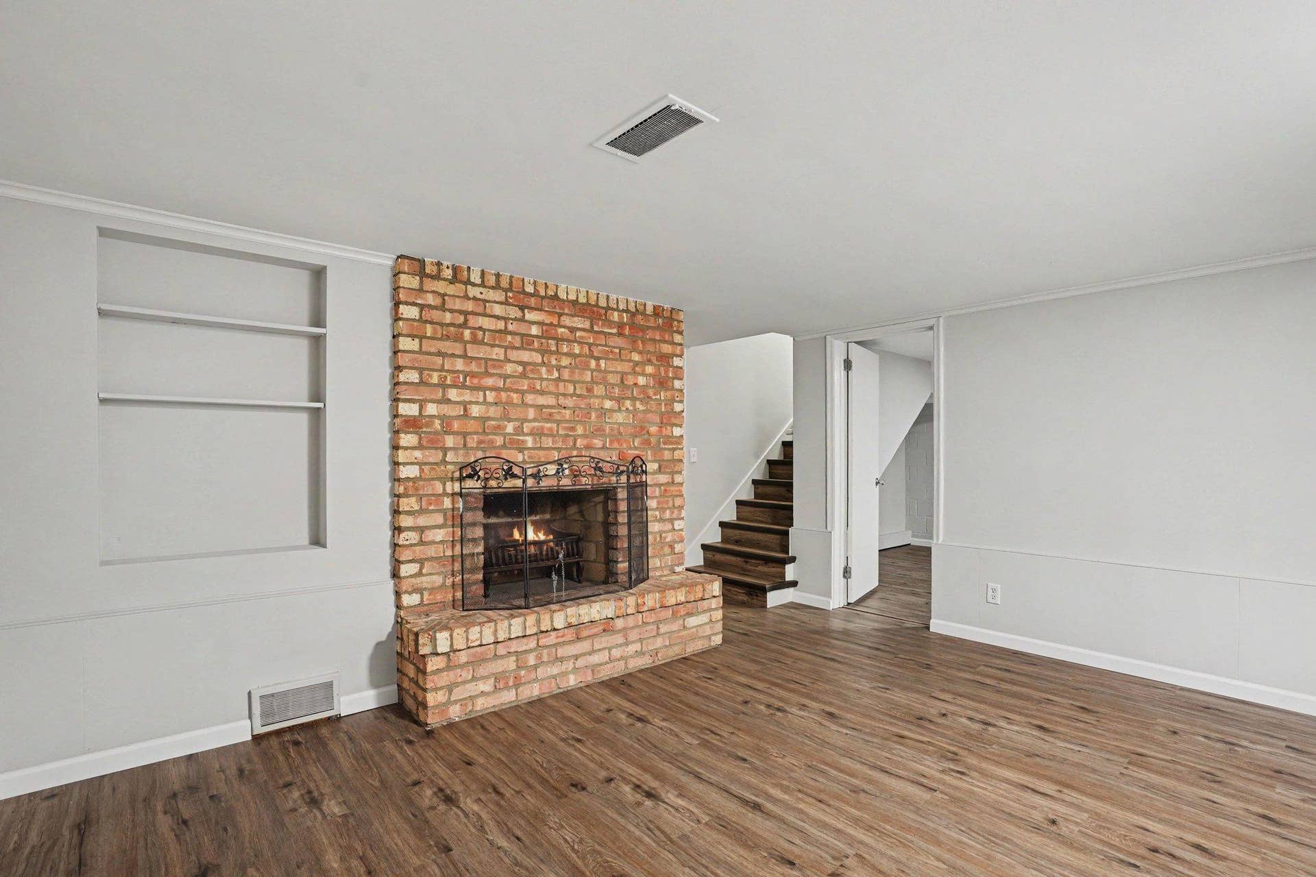 6117 France Avenue S, Edina, MN 55410 011_file_2346.jpg