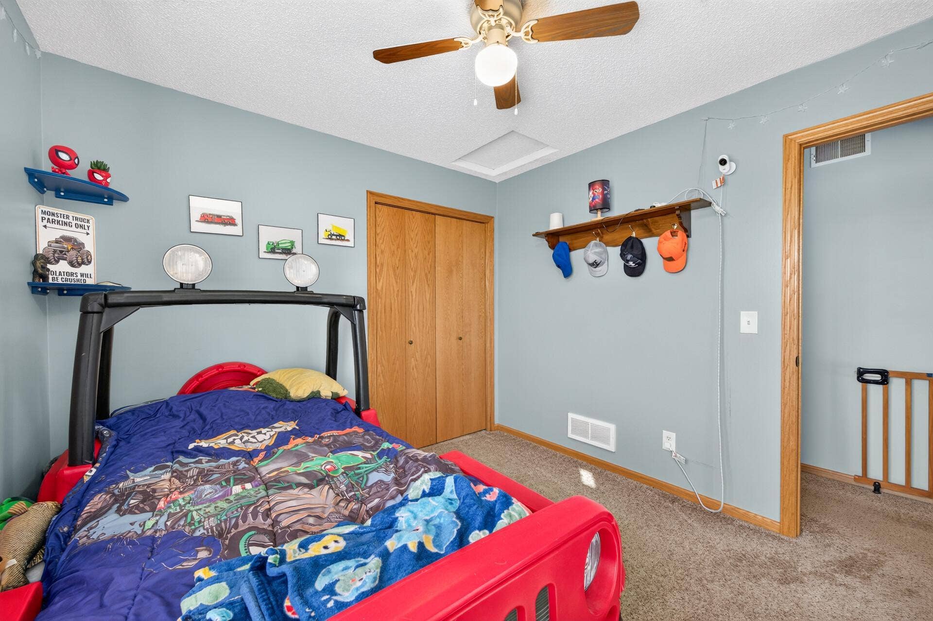3765 Woodside Drive, Monticello, MN 55362 3rd bedroom is located just across the hall from the primary suite and right next to second bedroom.