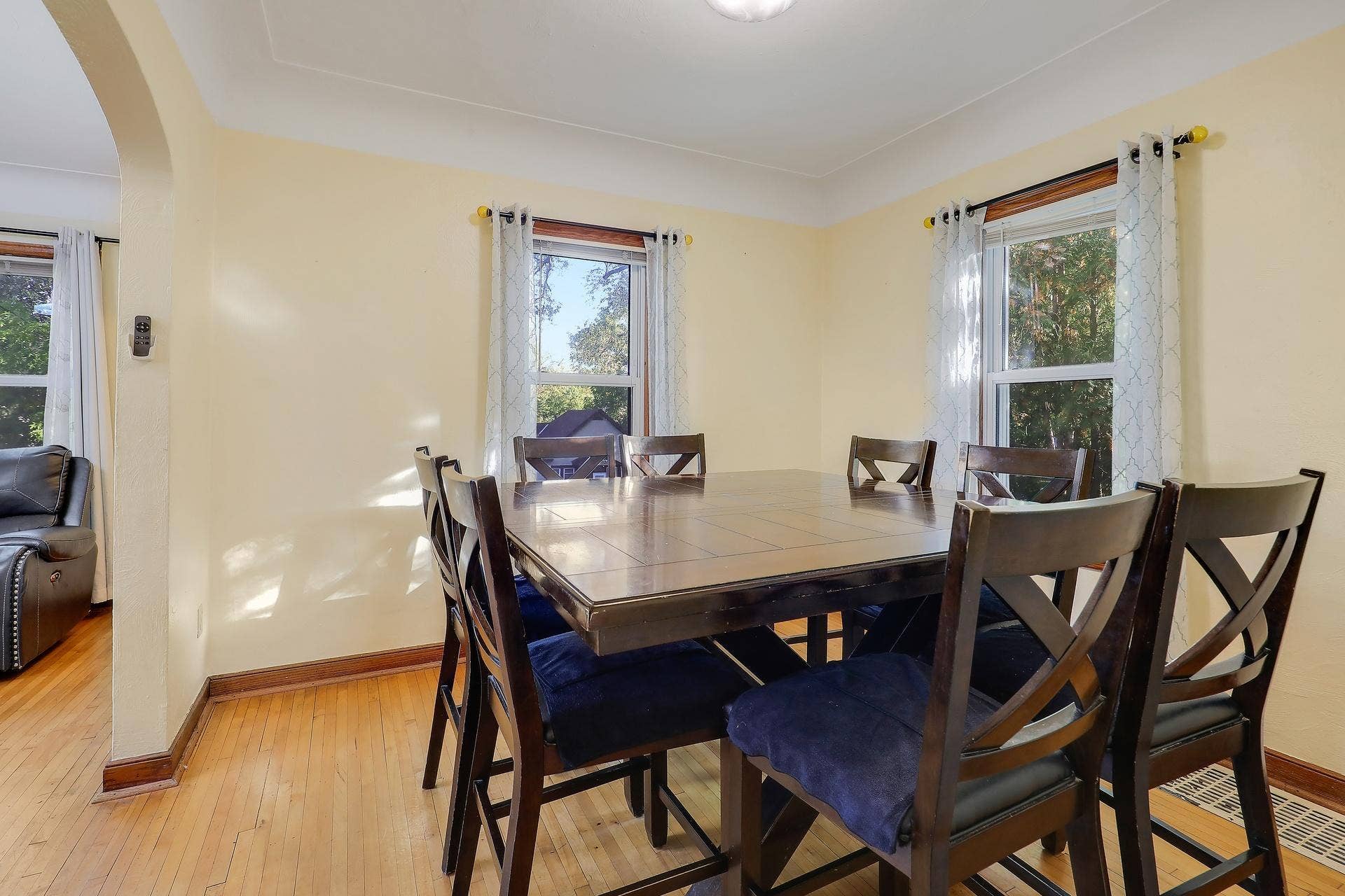1322 Reaney Avenue, 92, Saint Paul, MN 55106 8710Photography-Web-Friendly-1322-Reaney-Avenue-East-Saint-Paul-MN-55106-19.jpg