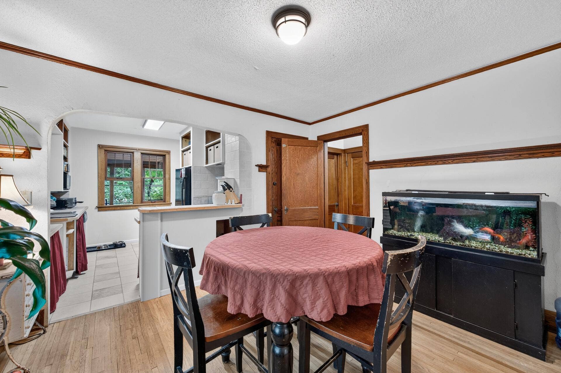 6382 Stillwater Boulevard N, Oakdale, MN 55128 10_6382_Stillwater10_mls.jpg