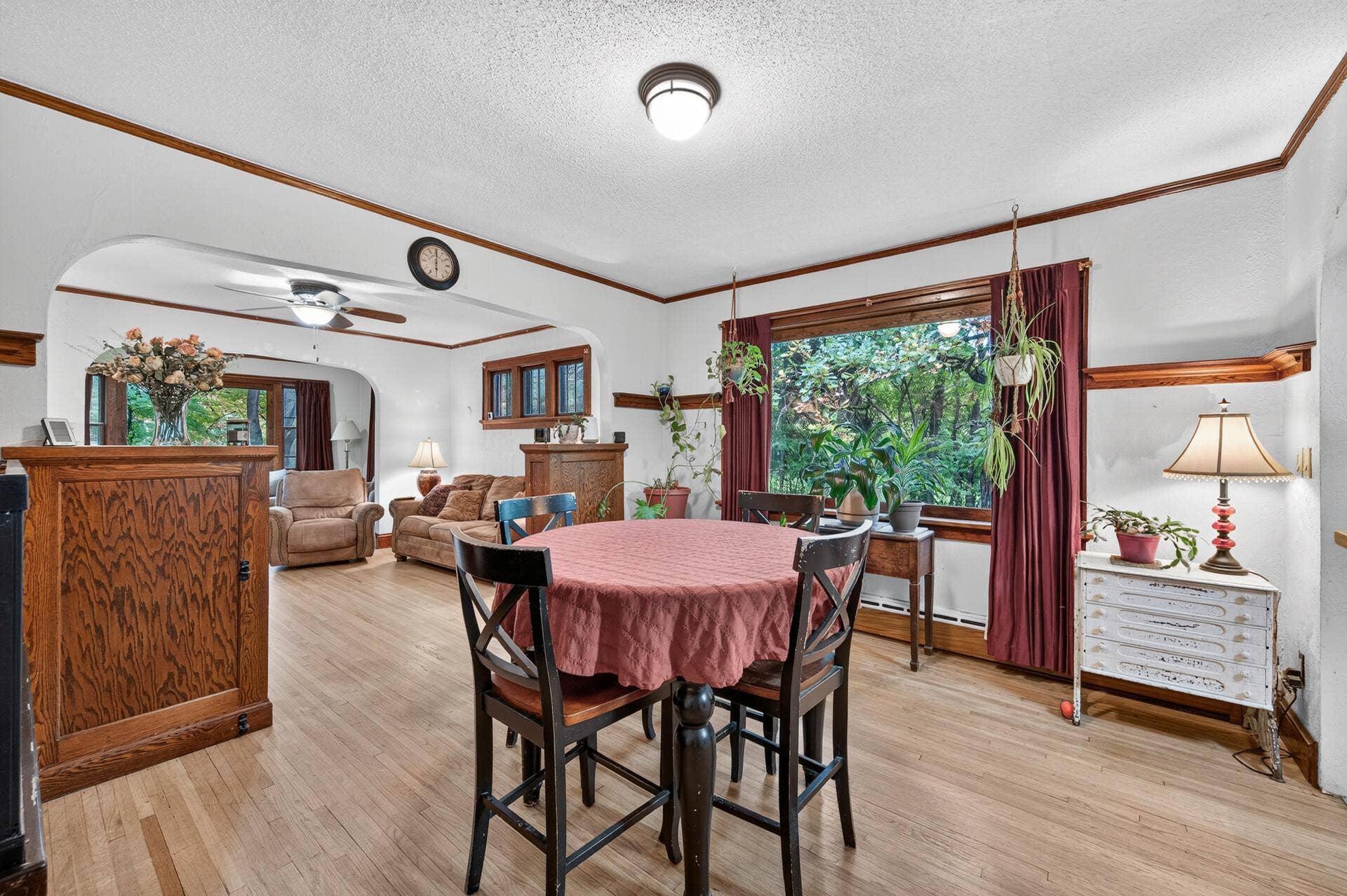 6382 Stillwater Boulevard N, Oakdale, MN 55128 09_6382_Stillwater9_mls.jpg