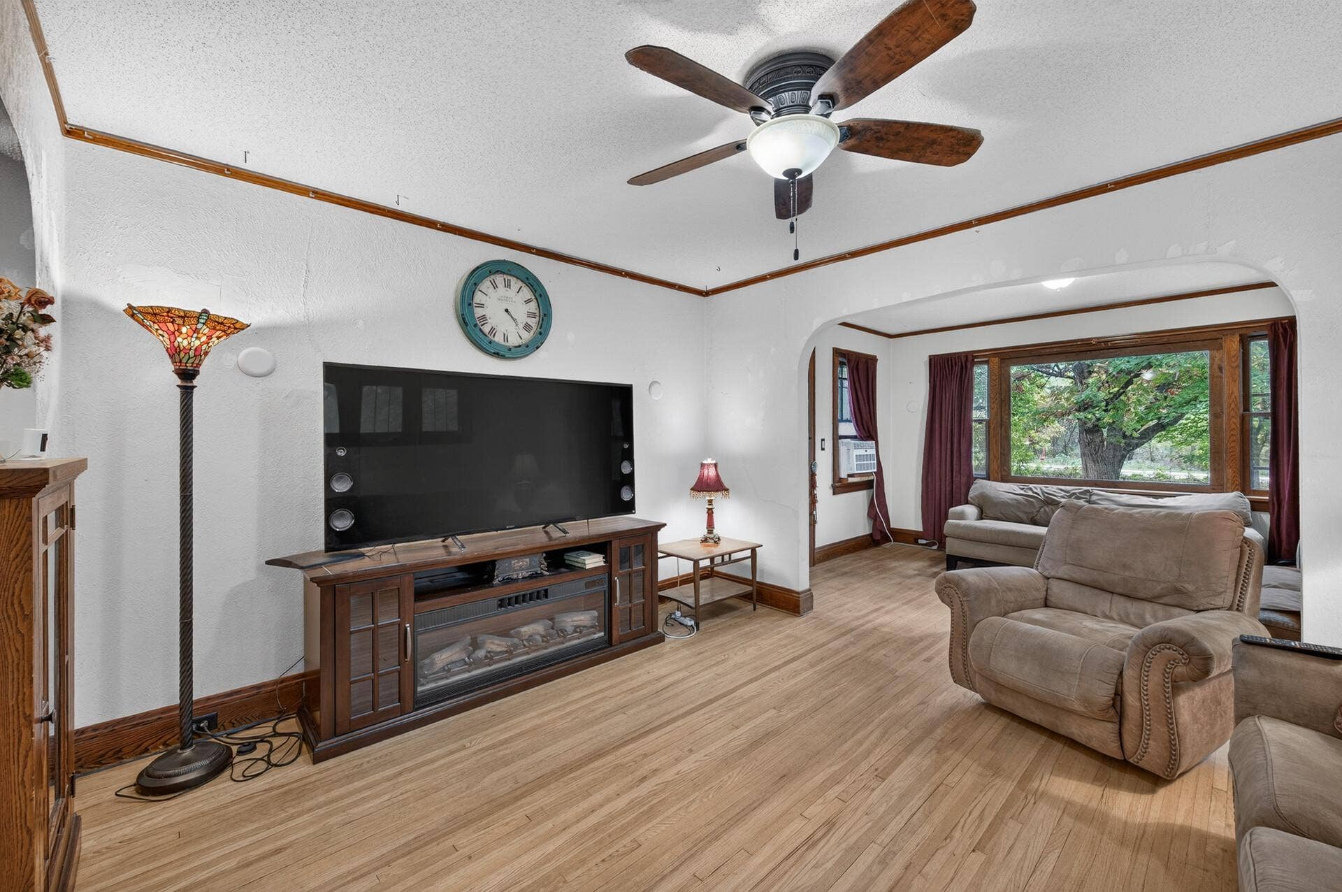 6382 Stillwater Boulevard N, Oakdale, MN 55128 07_6382_Stillwater7_mls.jpg