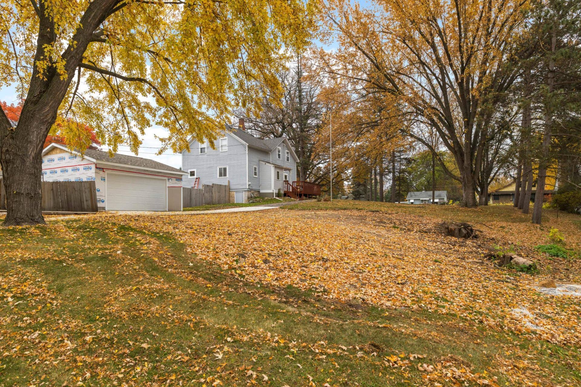 xxxx Ramsey Street W, Stillwater, MN 55038 Nice flat lot ready for your dream home!