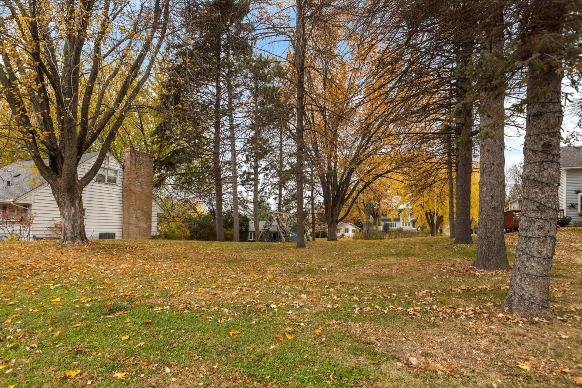 xxxx Ramsey Street W, Stillwater, MN 55038 Nice flat lot ready for your dream home!