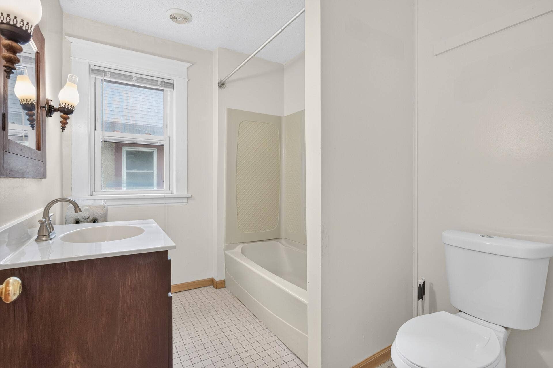 2545 Fillmore Street NE, 2, Minneapolis, MN 55418 32_2545_Fillmore32_mls.jpg