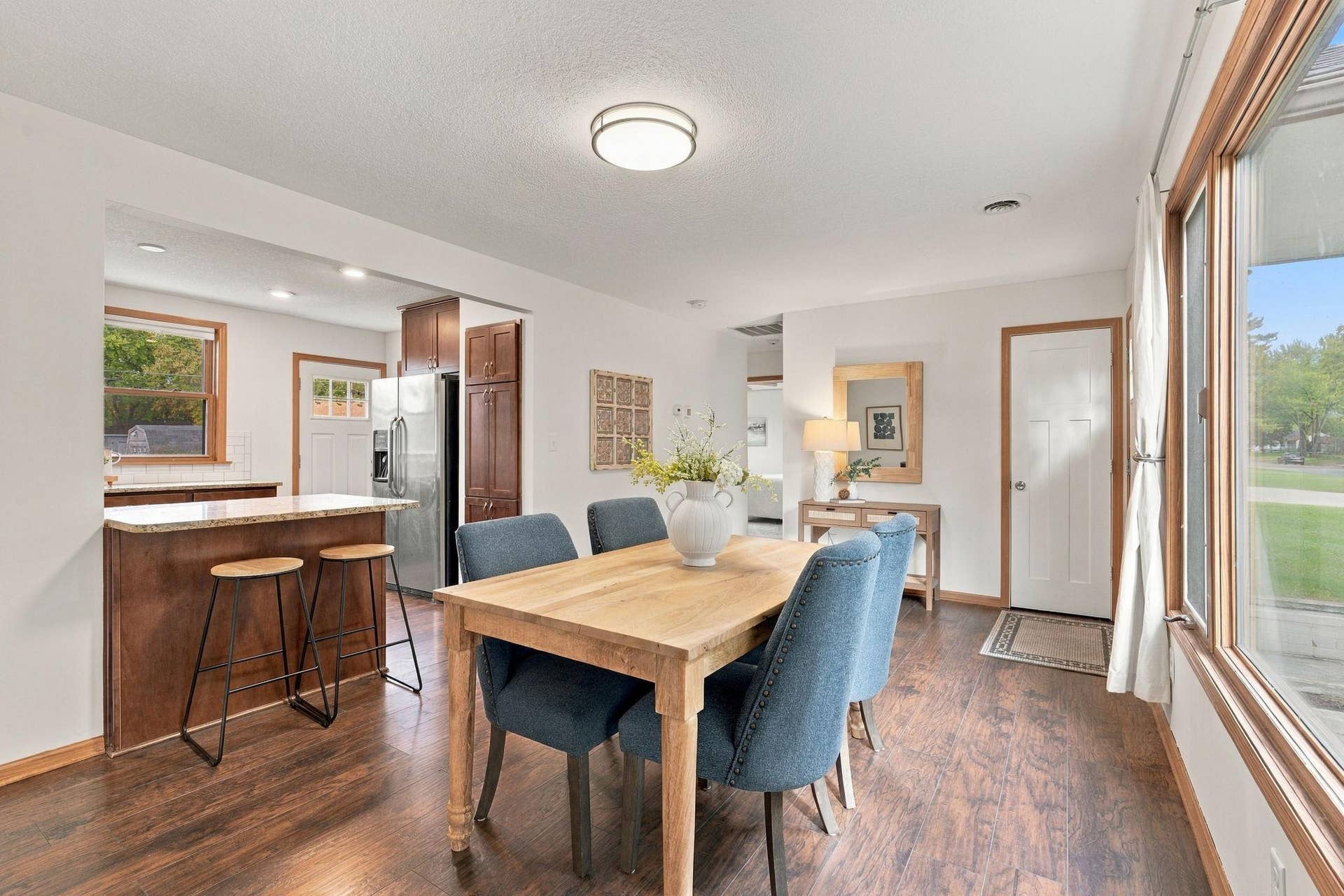 10112 Stevens Avenue S, Bloomington, MN 55420 13-web-or-mls-10112 Stevens Ave S-13.jpg