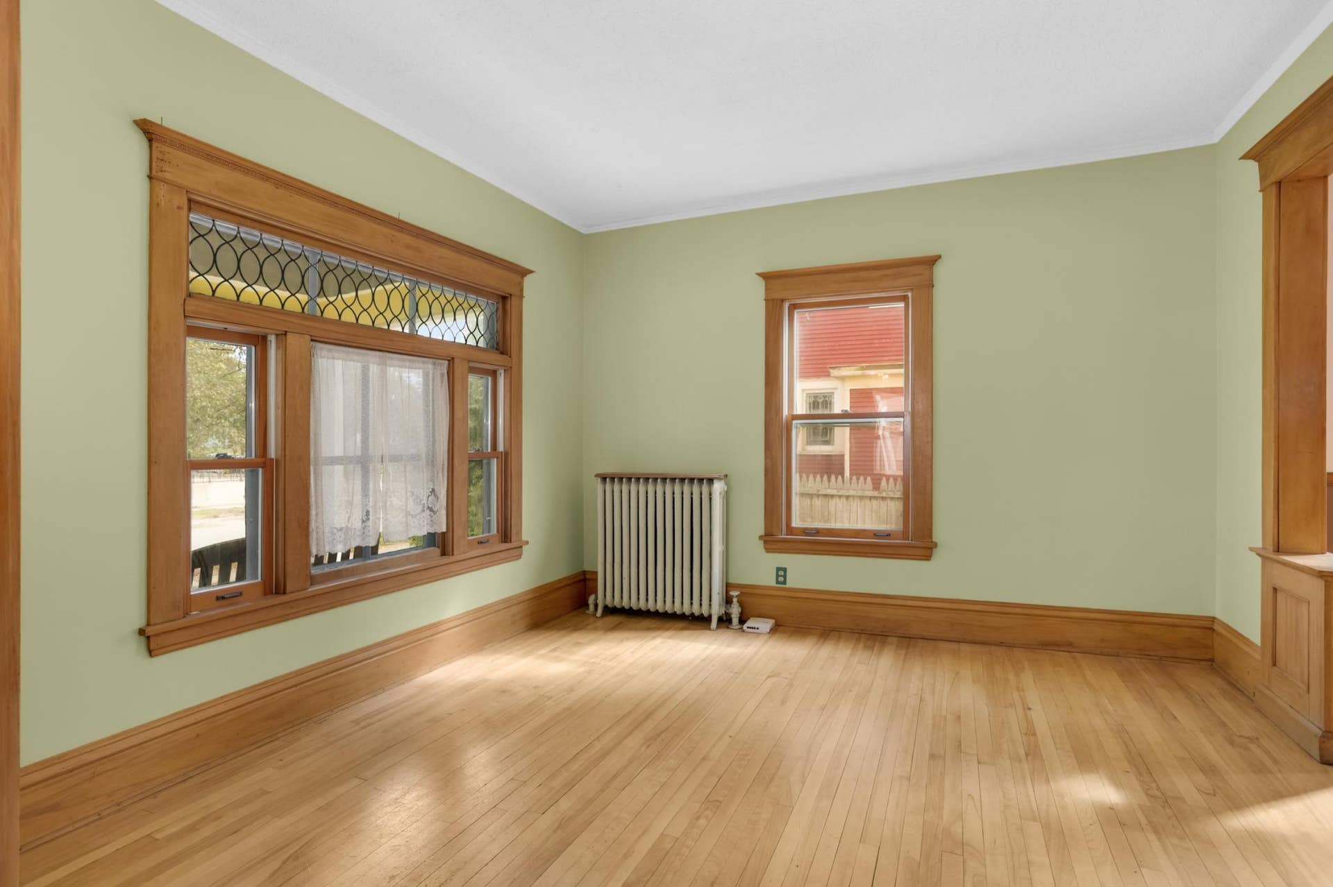 207 W 34th Street, 48, Minneapolis, MN 55408 Image-9.jpg