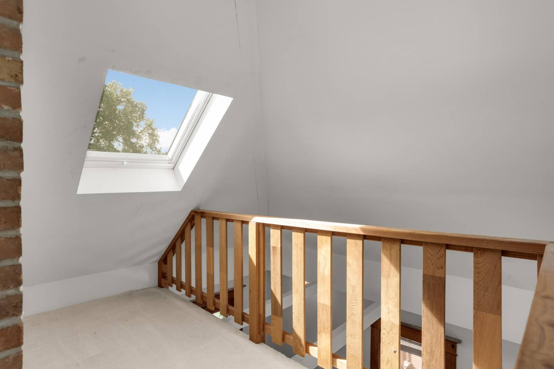 207 W 34th Street, 48, Minneapolis, MN 55408 Image-32.jpg