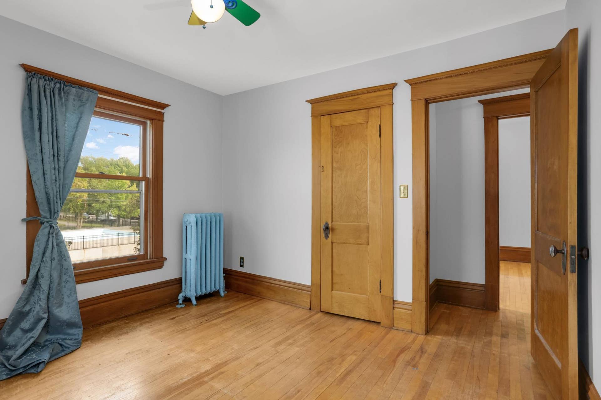 207 W 34th Street, 48, Minneapolis, MN 55408 Image-22.jpg