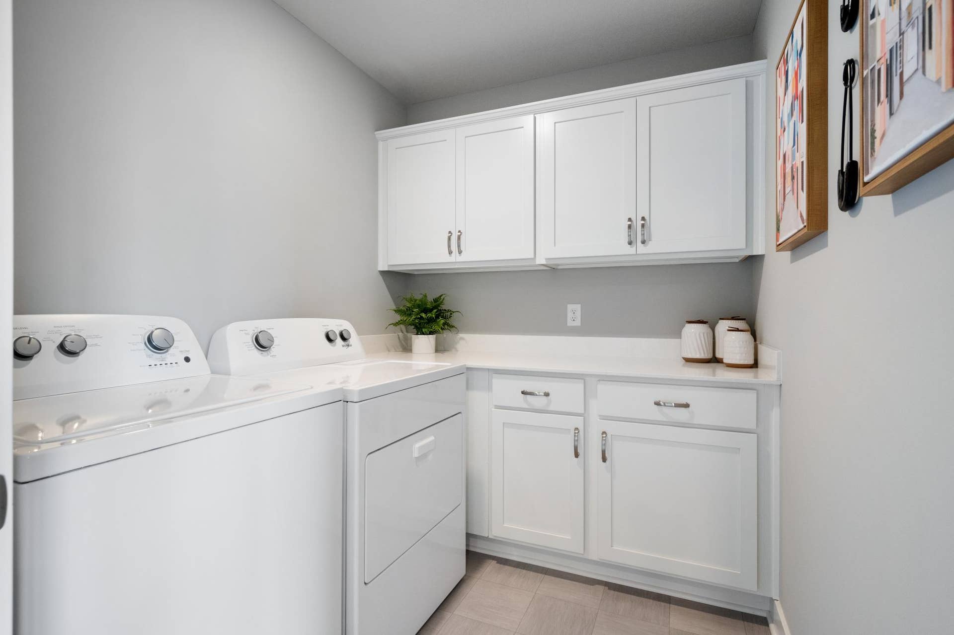 4774 Blake Court, Woodbury, MN 55129 Upper level also offers a large laundry room with cabinets!