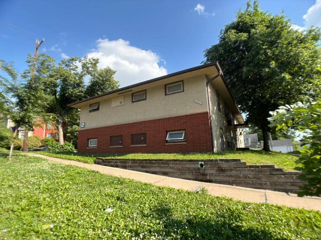 330 Magnolia Avenue E, 98, Saint Paul, MN 55130 3.jpg