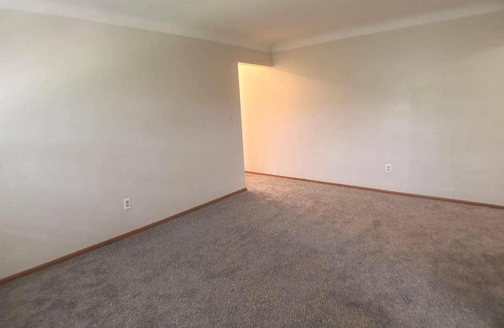 330 Magnolia Avenue E, 98, Saint Paul, MN 55130 14.jpg